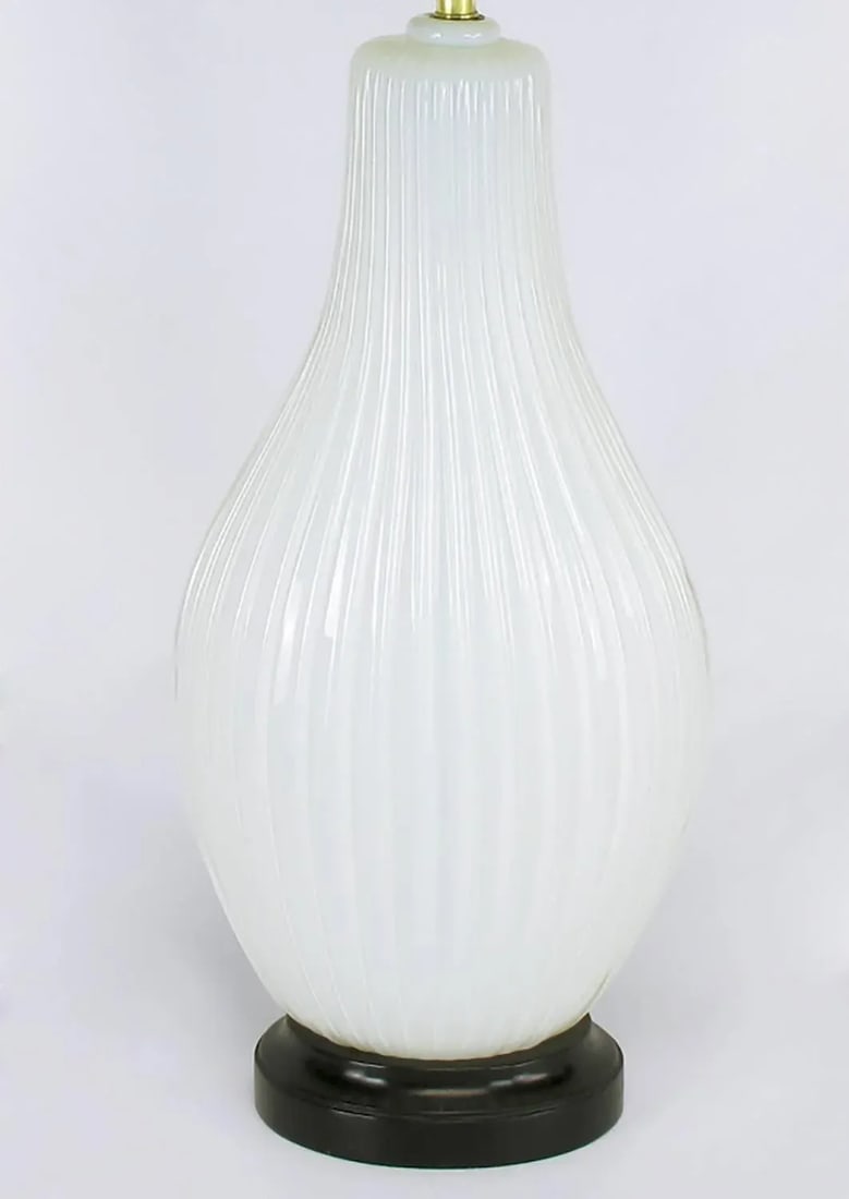 Murano Ribbed Gourd-Form White Opaline Glass Table Lamp - 3