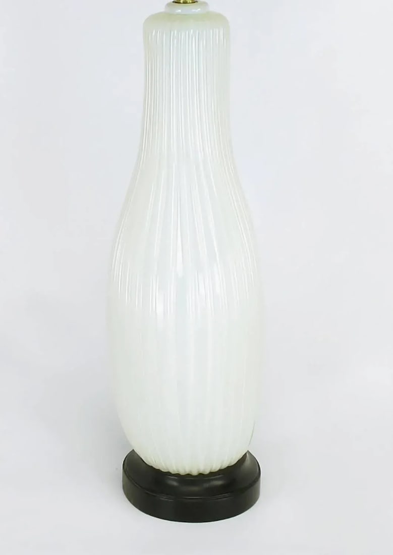 Murano Ribbed Gourd-Form White Opaline Glass Table Lamp - 4