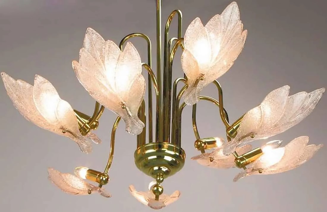 Nine-Arm Murano Glass Leaf Chandelier in the Style of Barovier & Toso - 3