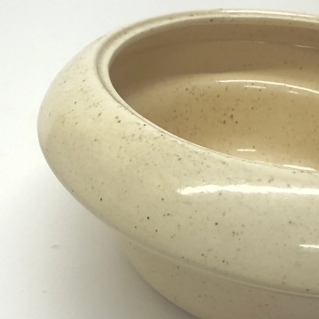 Vintage Mid Century Modern Bone and Beige Planters - Group of 5 - 10