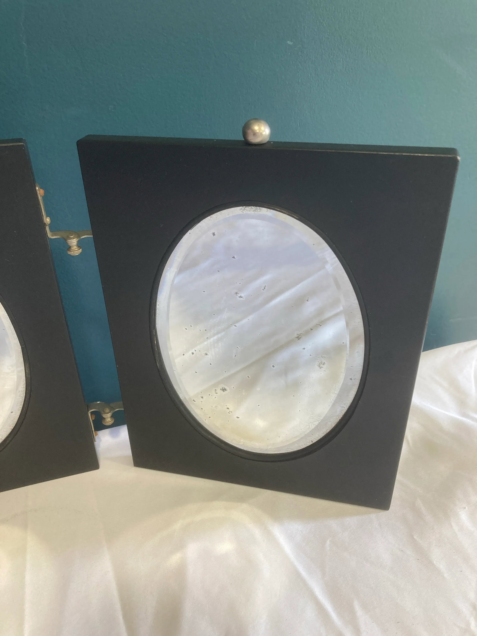 Early 20th Century Art Deco Folding Triple Mirror With Black Frame - 4