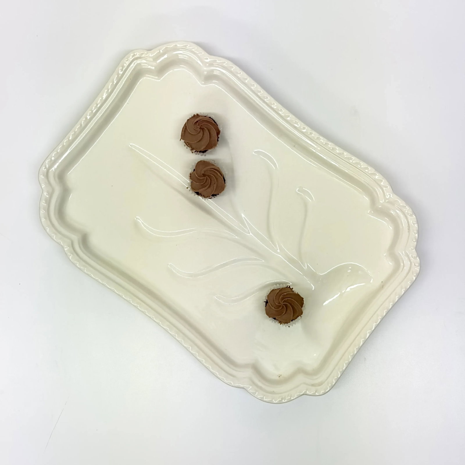 Oversized Rectangular Cream Ceramic Serving Platter - 6