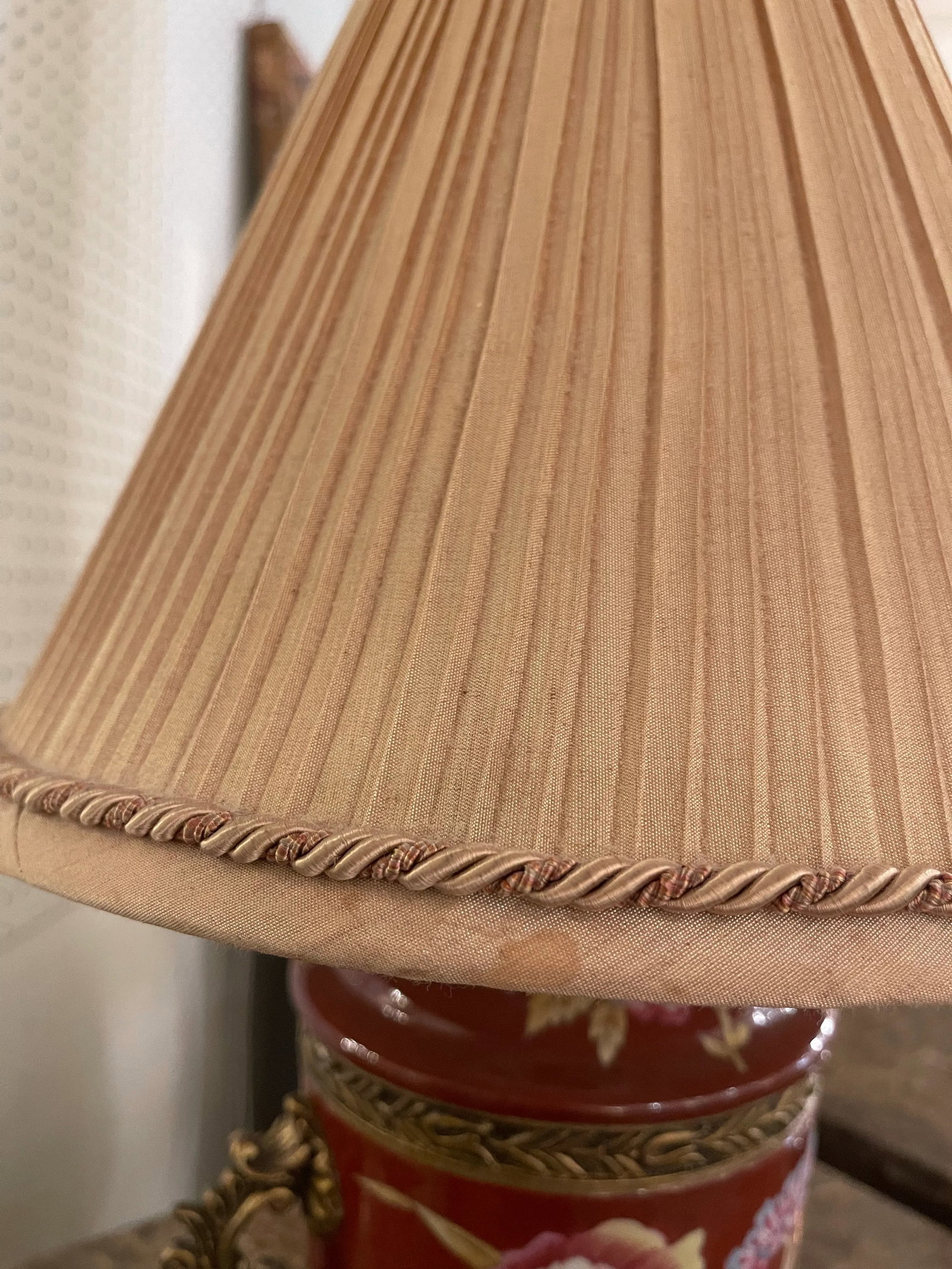 Vintage Floral Table Lamp - 6
