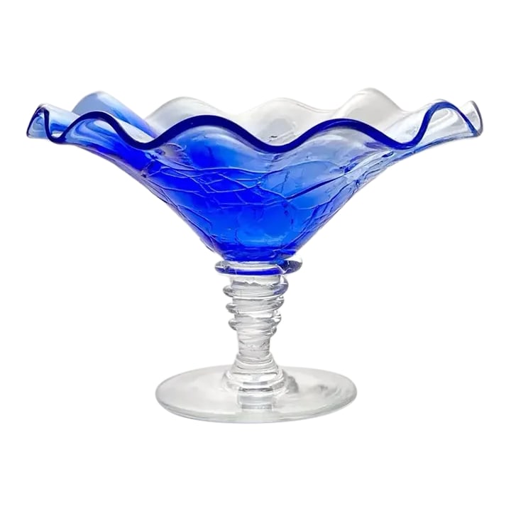 1990s Rossi Glass-Niagara Crackle Blue Pedestal Footed Ruffled Compote: 1990s Rossi Glass-Niagara Crackle Blue Pedestal Footed Ruffled Compote 6 7/8" No chips, cracks, or fleabites. Length 6 7/8" Height 4 1/2" Circa 1990s Condition: Alterations: Original Condition