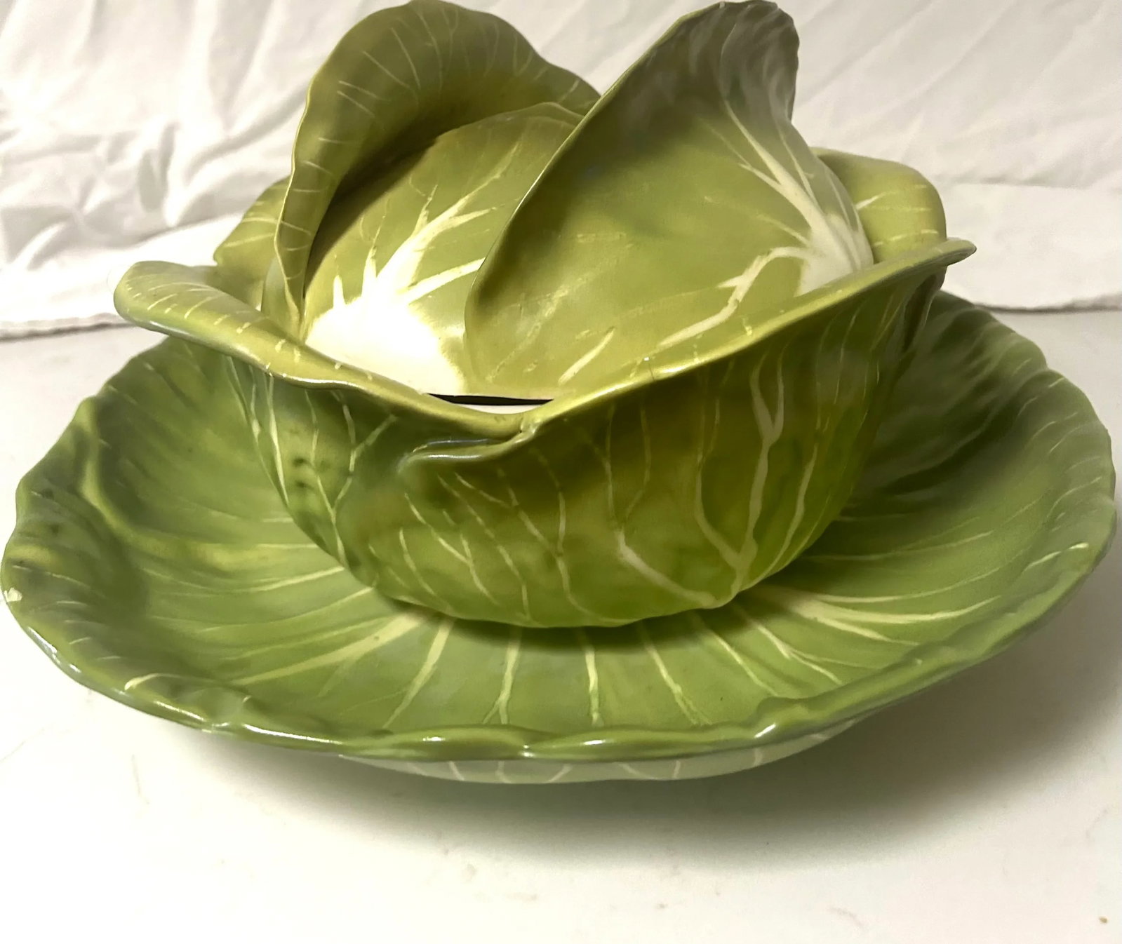 1960's Majolica Trompe-l'Oeil Cabbage Tureen and Underplate- 2 Pieces - 2