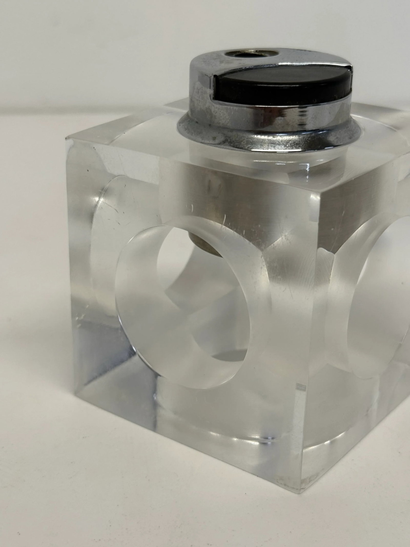 Mid-Century Modern Lucite Table Lighter, Spain 1970s - 9