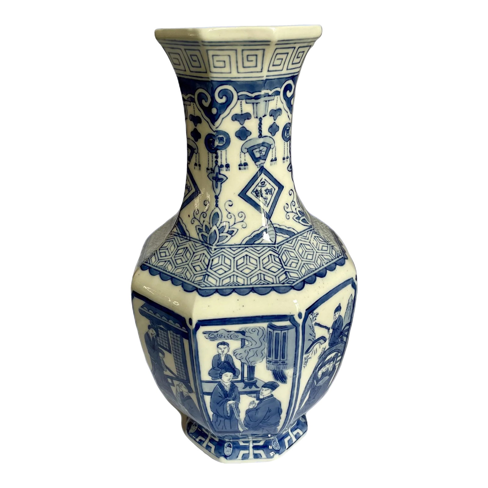 Vintage Chinese Blue and White Urn: Very decorative Chinese vase, blue and white, attractive shape and great motifs. vintage 20th century Dimensions: Top: 4.75 in W, Overall Width: 8.5 in, Base 5.25 in Condition: Alterations: Original