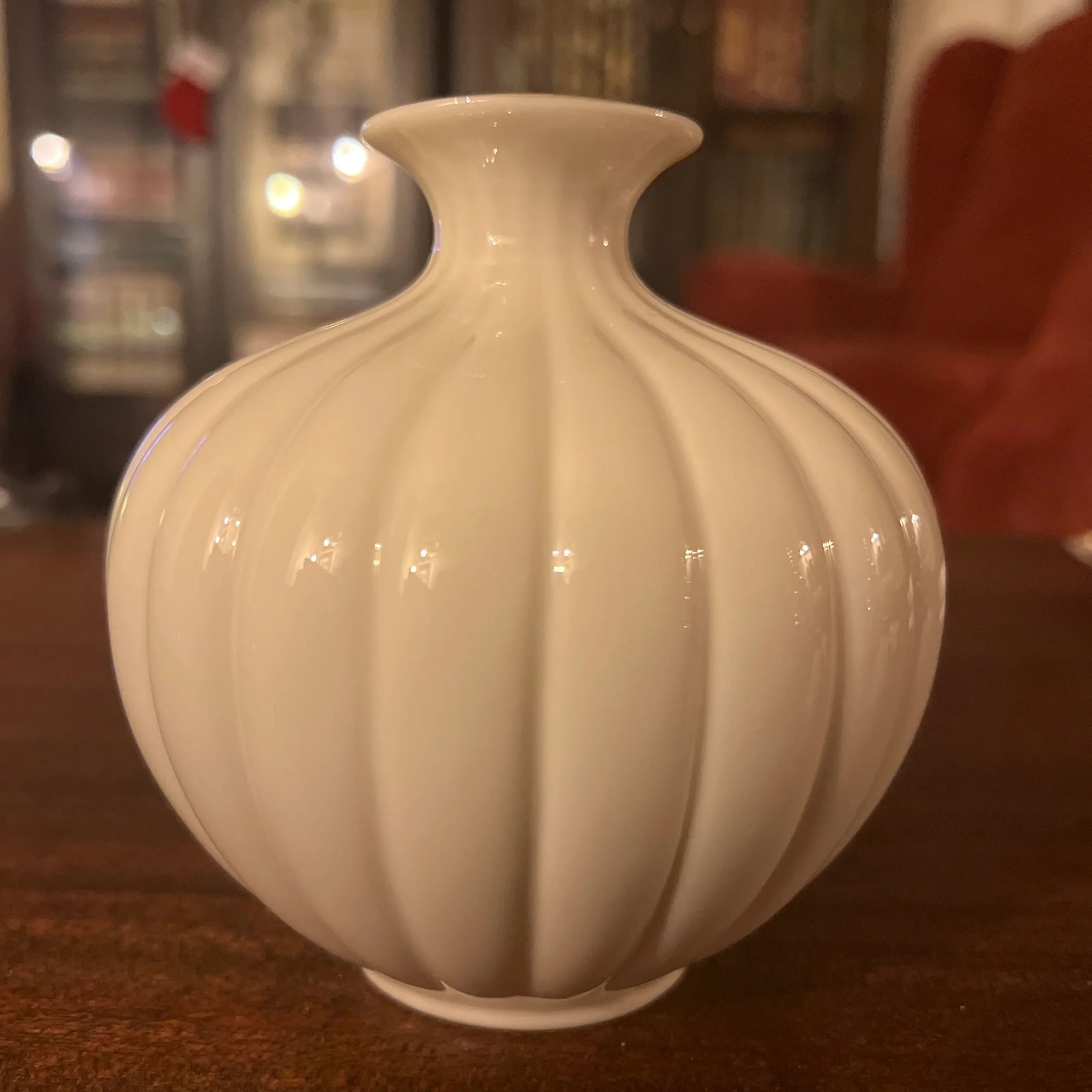 Lenox Sweetbriar Collection Ribbed Bud Vase - 3