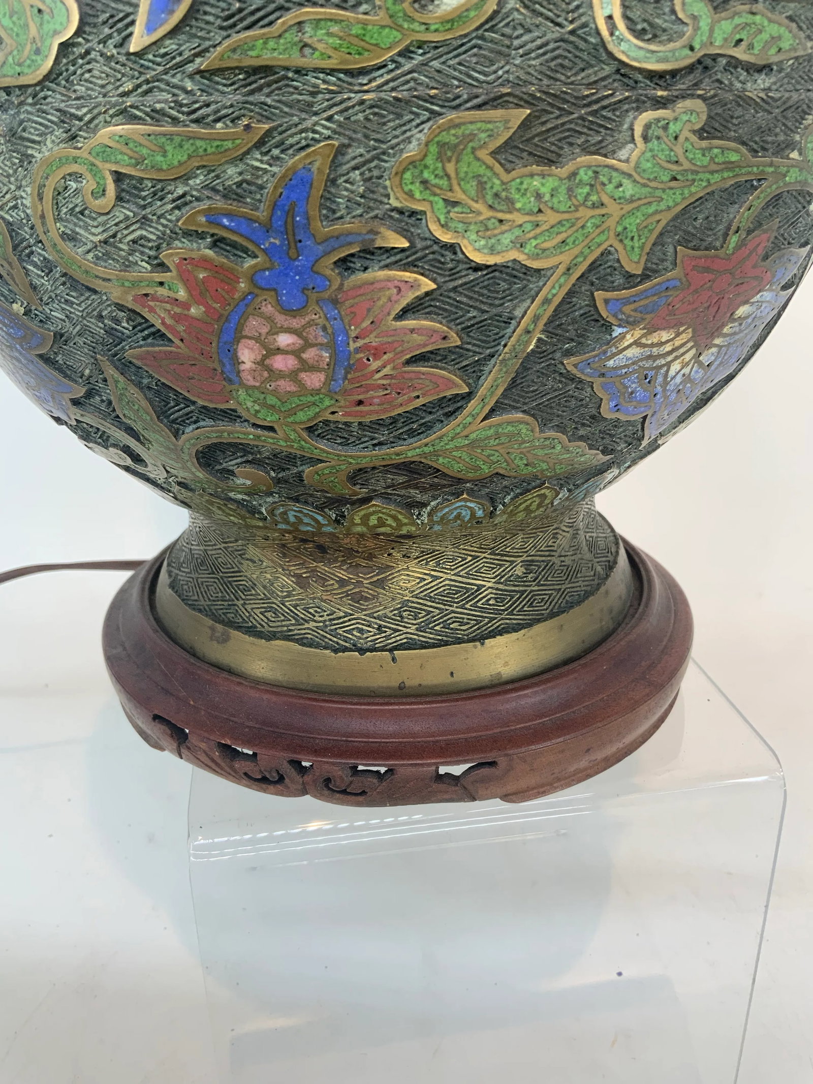 Large and Impressive Antique Japanese Bronze Champleve Lamp - 11