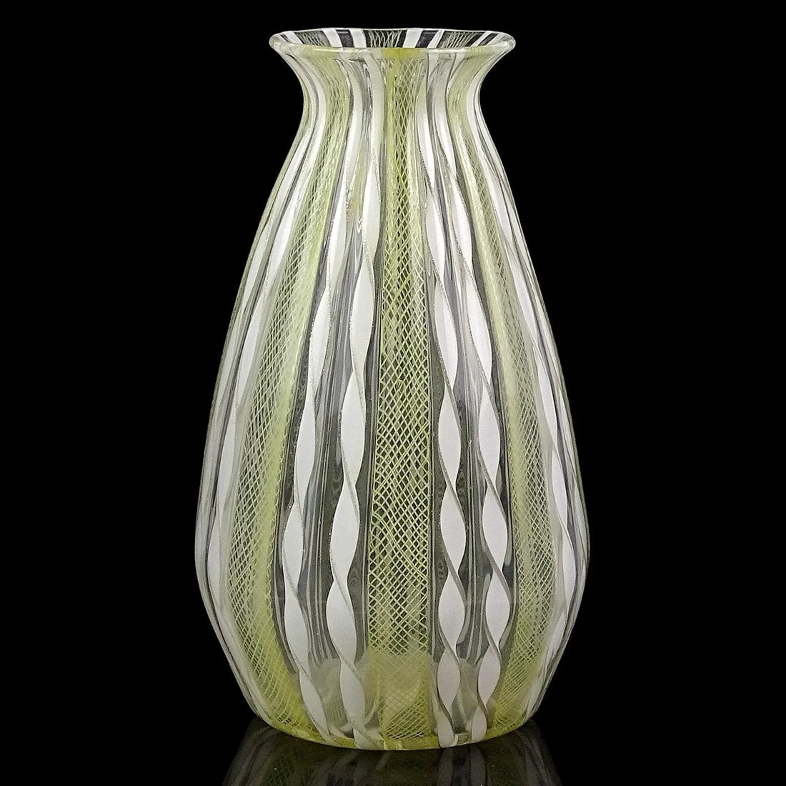 Murano Yellow Zanfirico White Aventurine Ribbon Vintage Italian Art Glass Mid-Century Flower Vase - 2
