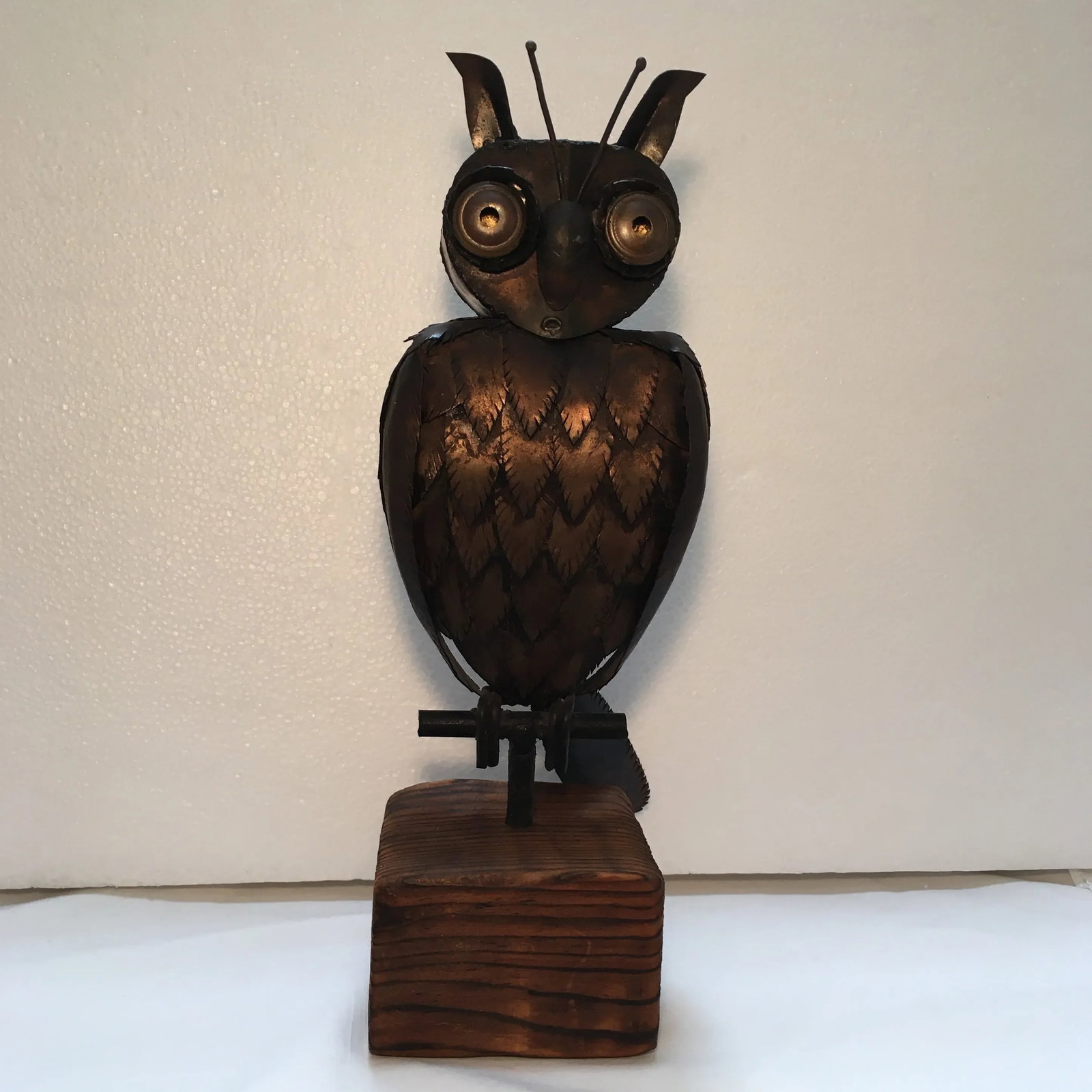 1960s Brutalist Goolgly Eyed Owl Sculpture - 11