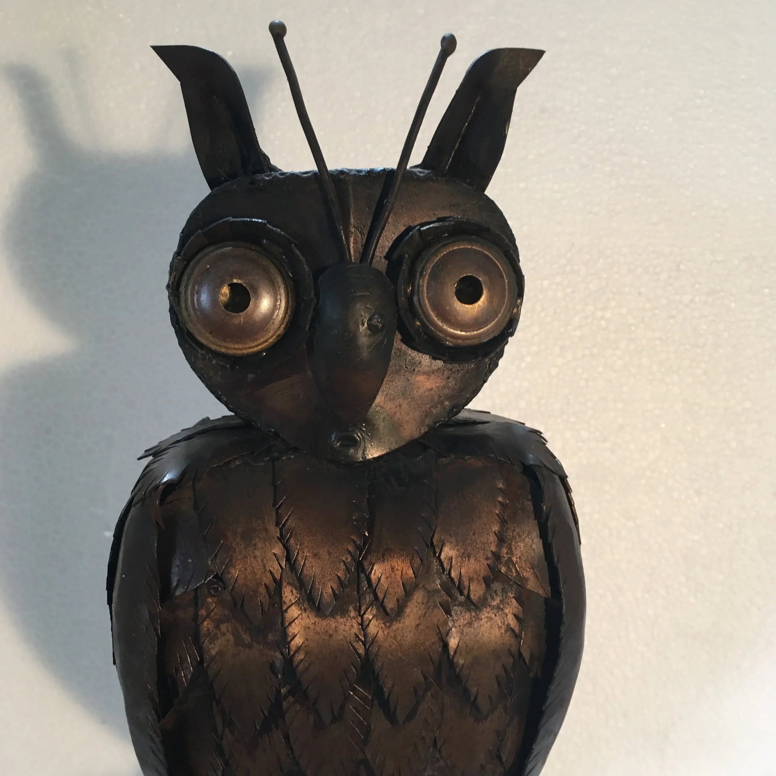 1960s Brutalist Goolgly Eyed Owl Sculpture - 7