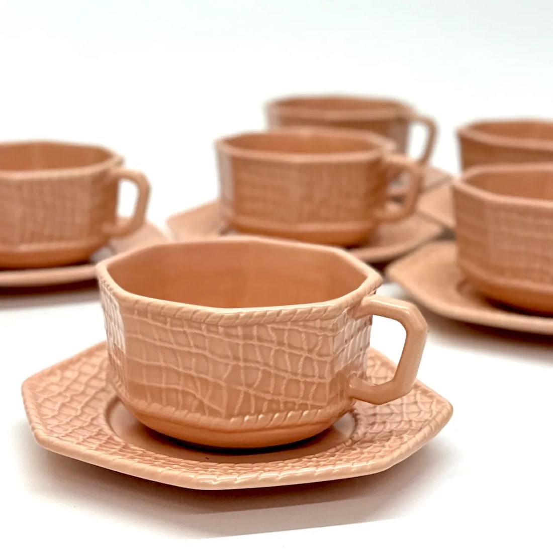 Immaculate Blush Colored Tea Cups & Saucers by Bordallo Pinheiro Portugal - Set of 6 - 3