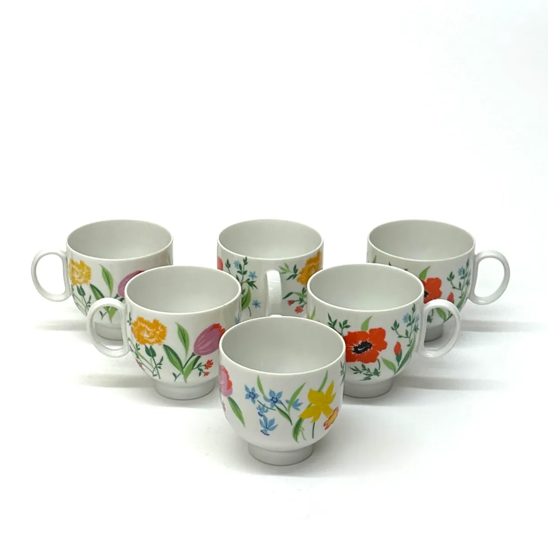 Exuberant Primavera Fine Porcelain Teacups by Heinrich Germany - 4