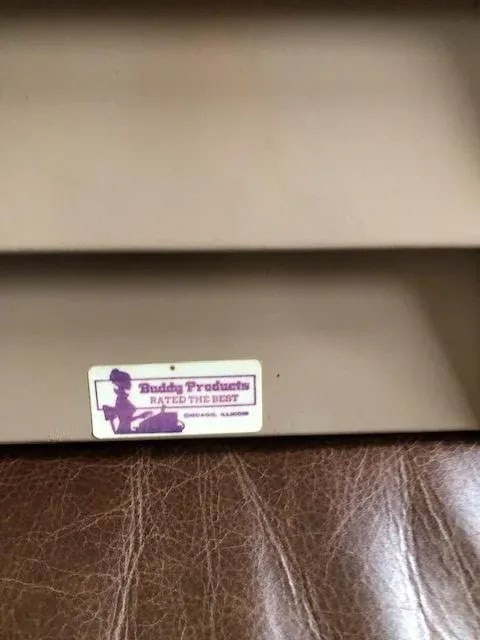 Mid 20th Century Vintage Mid-Century Metal Buddy Magazine or Document Wall Rack - 4