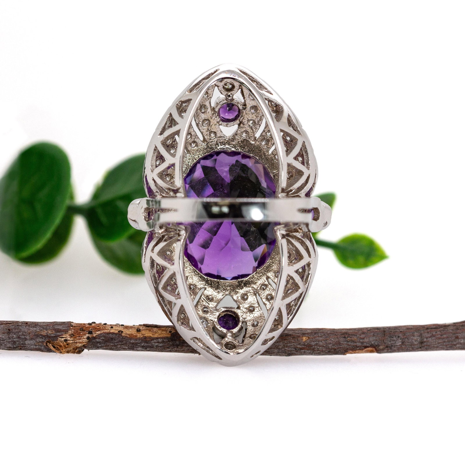 22cts Zambian Amethyst Ring With Earth Mined Diamond Accents in 14k Solid Gold, Size 6.75 - 7