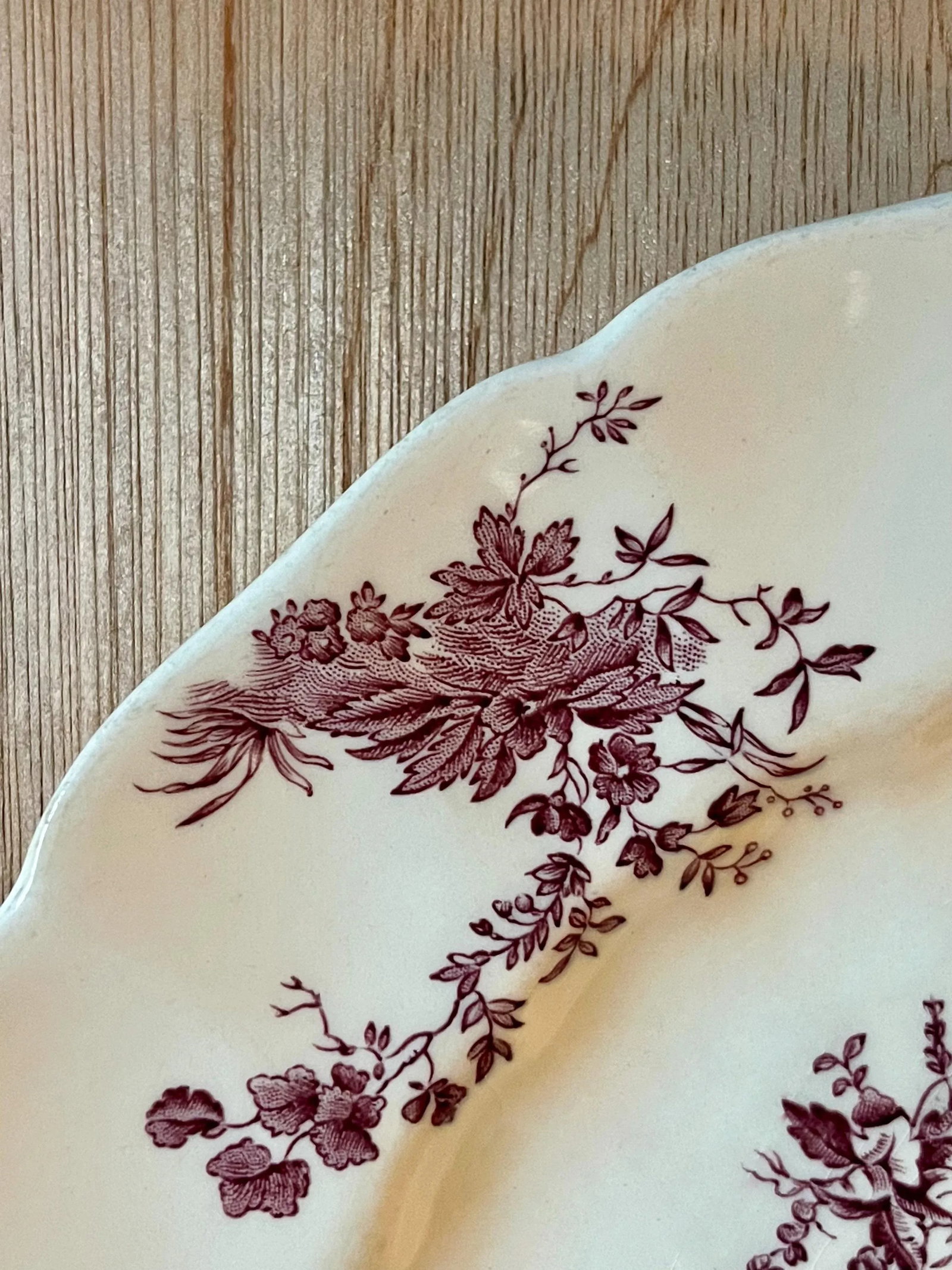 "Pastorale Toile De Jouy " Mauve Transferware Johnson Brothers Plate - 6