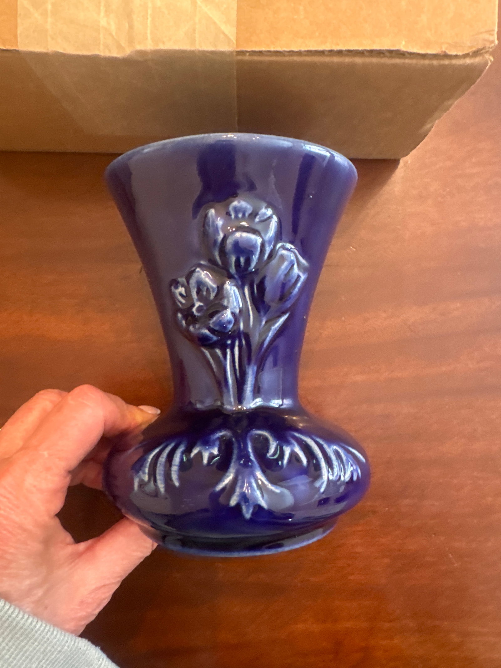 Mid 20th Century Van Briggle Arts & Crafts Ming Blue Glazed Ceramic Vase With Floral Motif - 3