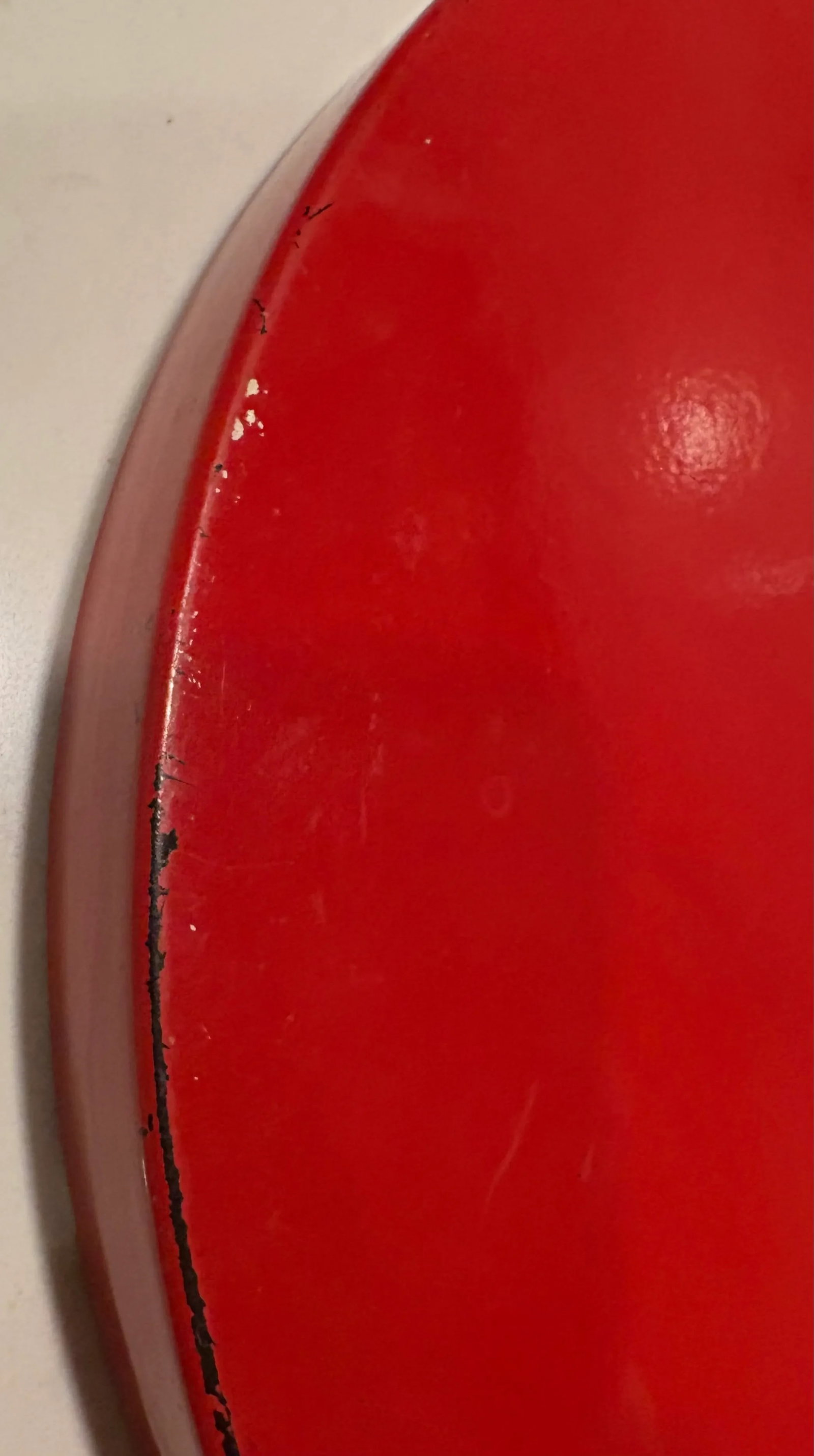 Round Red and White Lacquer Tray - 7