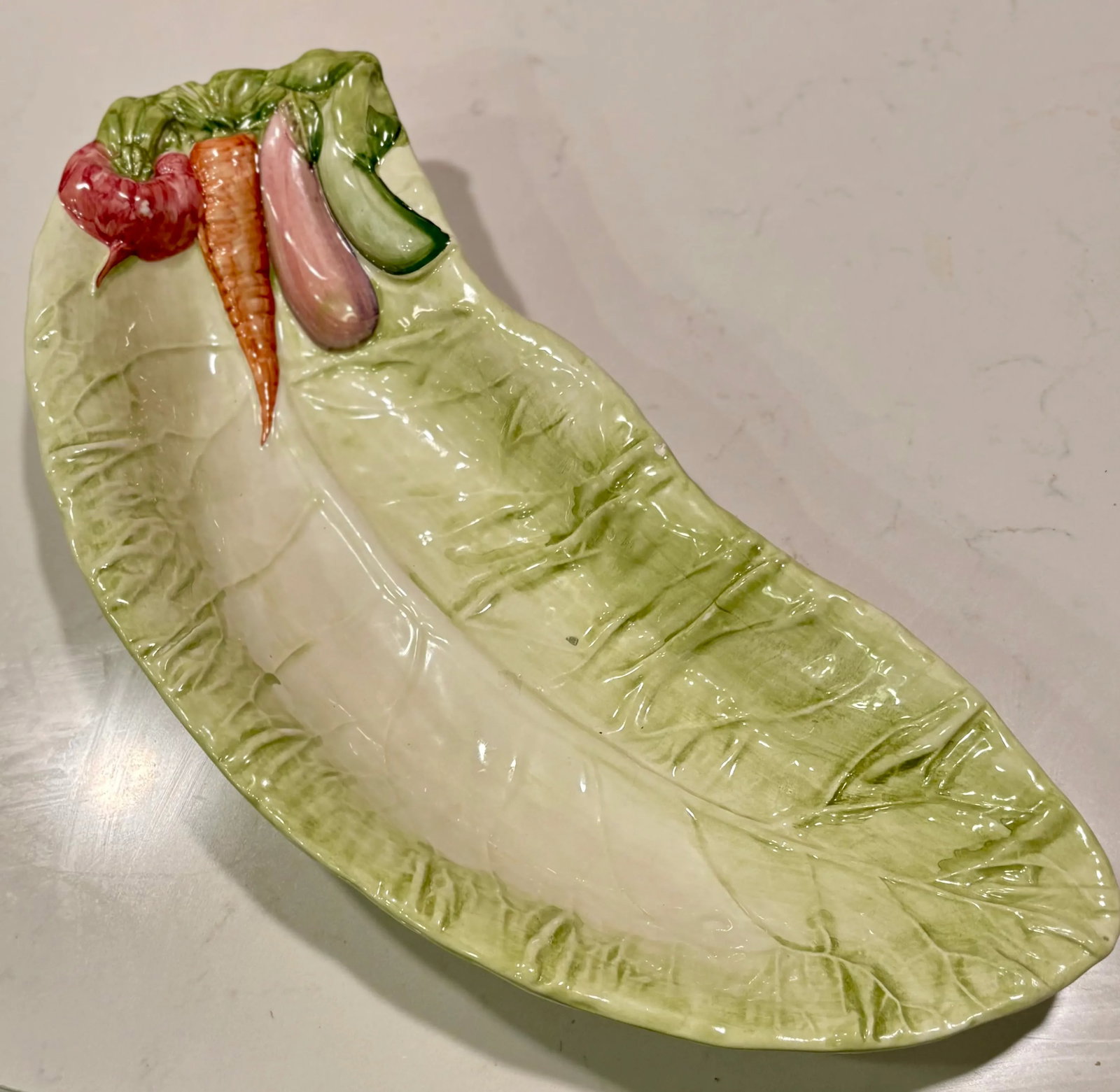 Vintage Trompe-l'Oeil Lettuce Leaf Shaped Vegetable Serving Platter by Vietri - 11