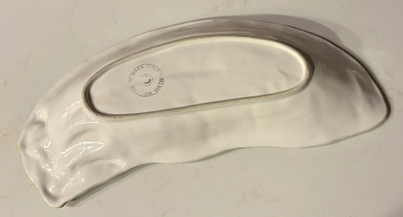 Vintage Trompe-l'Oeil Lettuce Leaf Shaped Vegetable Serving Platter by Vietri - 8
