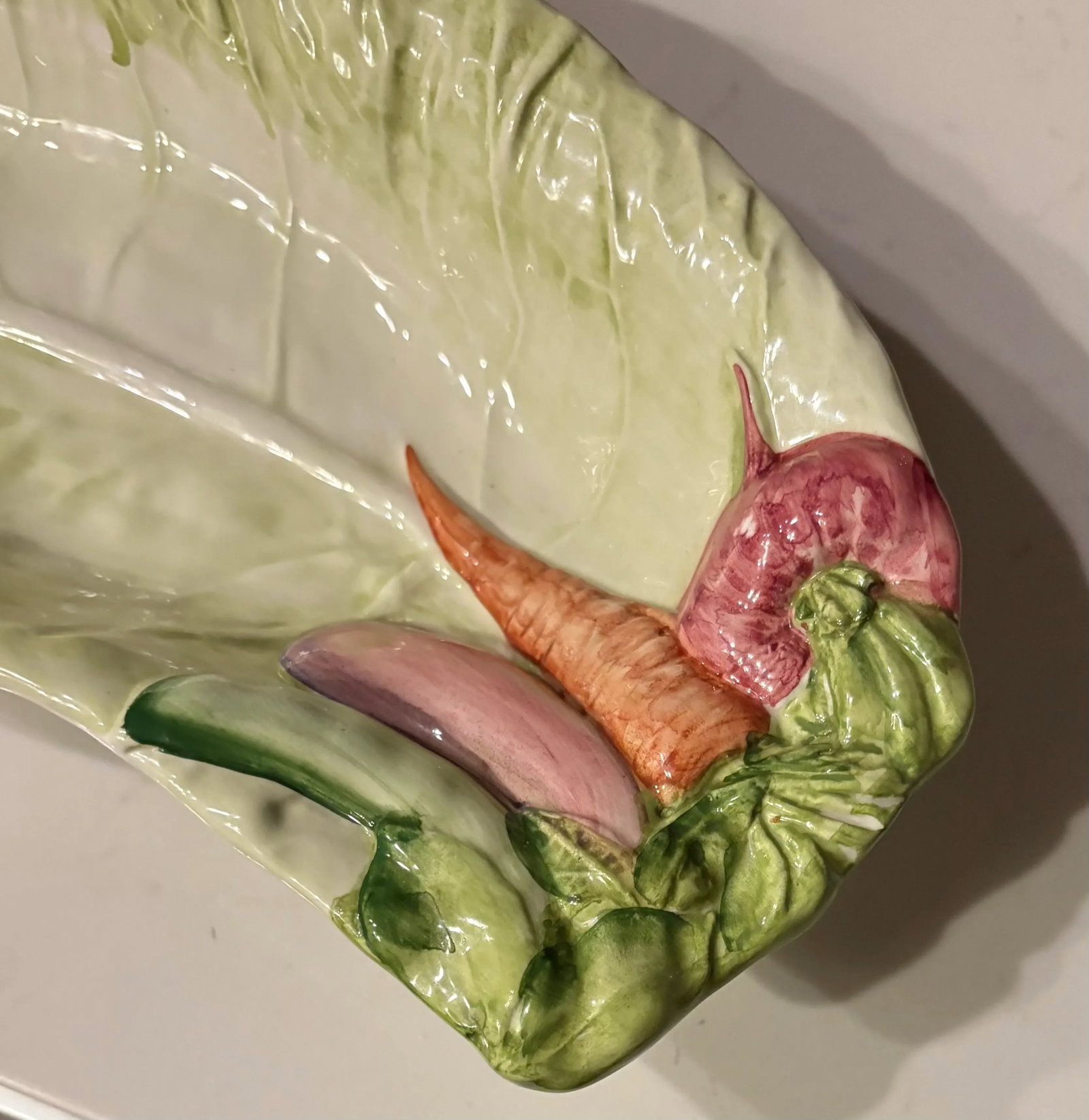 Vintage Trompe-l'Oeil Lettuce Leaf Shaped Vegetable Serving Platter by Vietri - 9