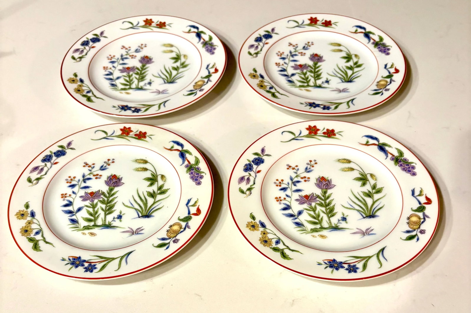 Queen's Garden Floral Plates With Red Rim- Set of 4 - 3