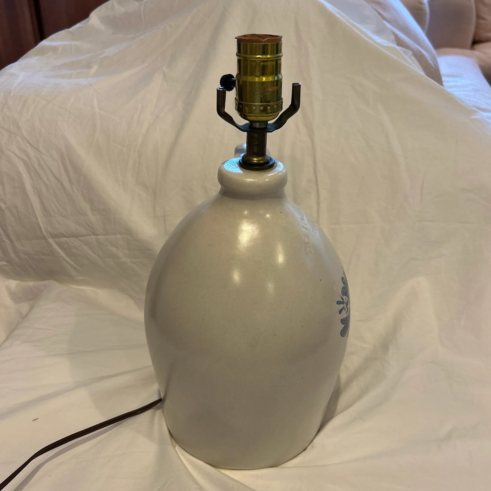 Vintage Pfalrzgraff Co. Lamp - 5