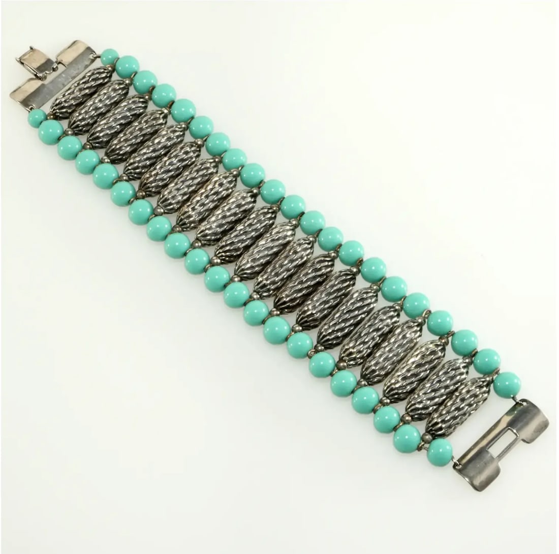 1950s Vintage Napier Silverplated Bracelet With Turquoise Colored Beads - 2