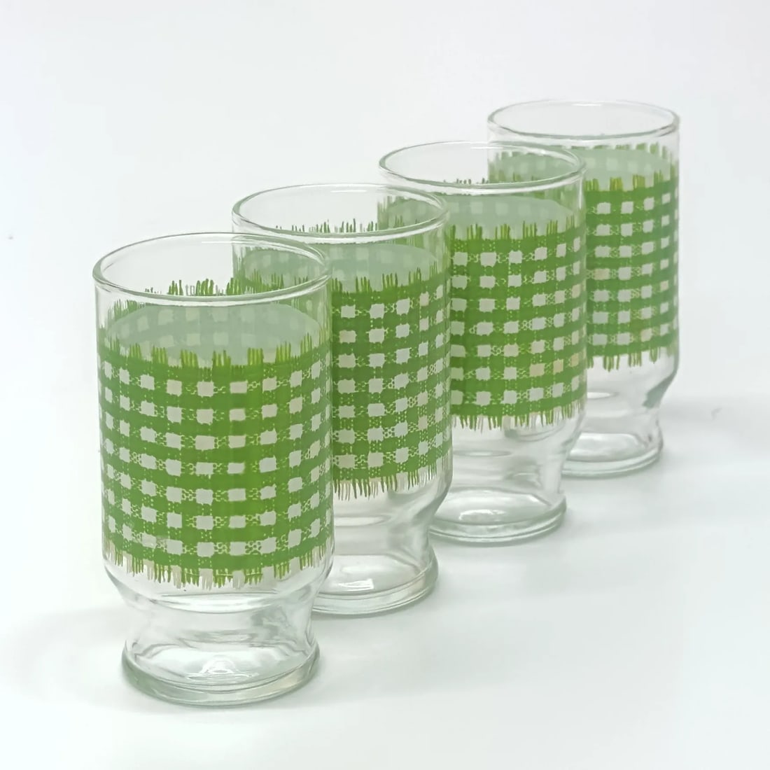 Vintage Juice Glasses With Green Checkered Cloth Motif Attributed to Anchor Hocking - Set of 4 - 2