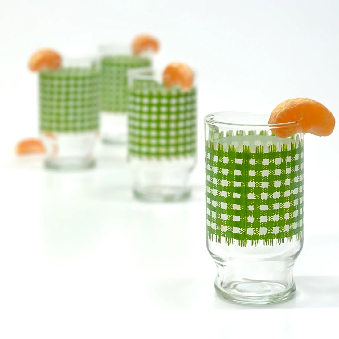 Vintage Juice Glasses With Green Checkered Cloth Motif Attributed to Anchor Hocking - Set of 4 - 5
