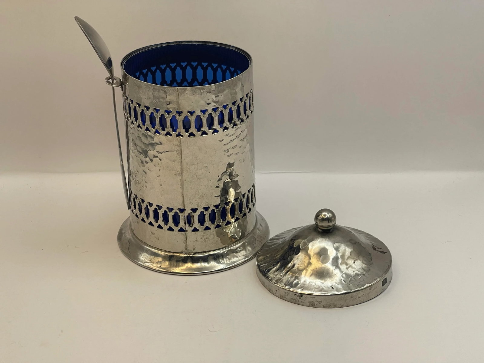 Mid 20th Century Hammer Finished Silverplate Coffee Canister - 7