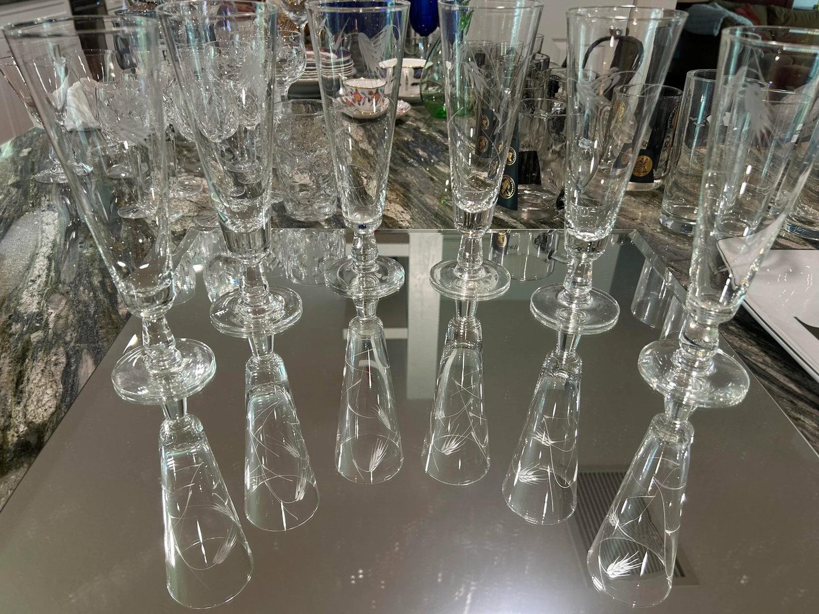 Mid Century Modern Sasaki "Wheat Pattern" Pilsner Glasses - Finely Etched With the Iconic Wheat Patt - 2