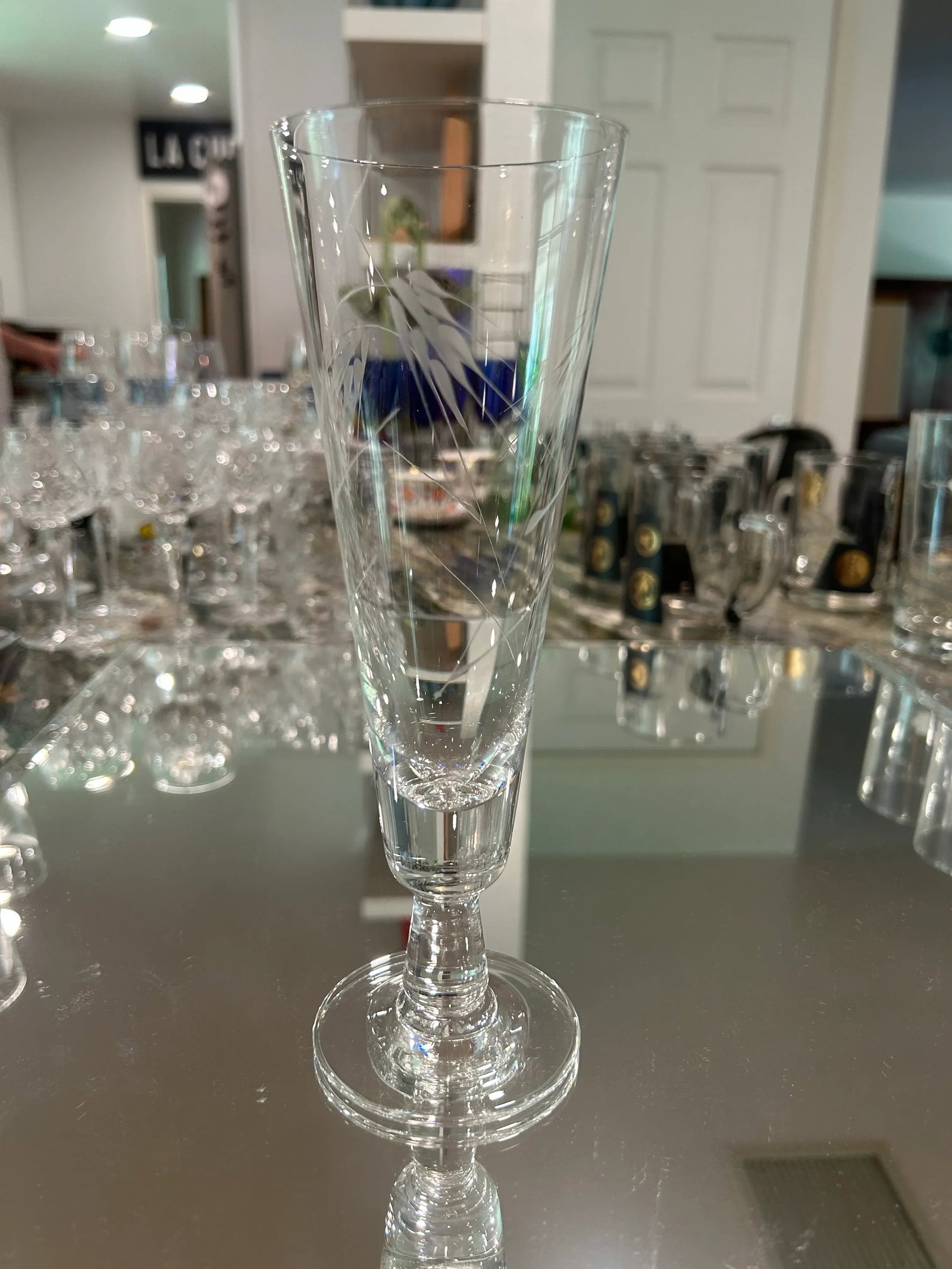 Mid Century Modern Sasaki "Wheat Pattern" Pilsner Glasses - Finely Etched With the Iconic Wheat Patt - 4