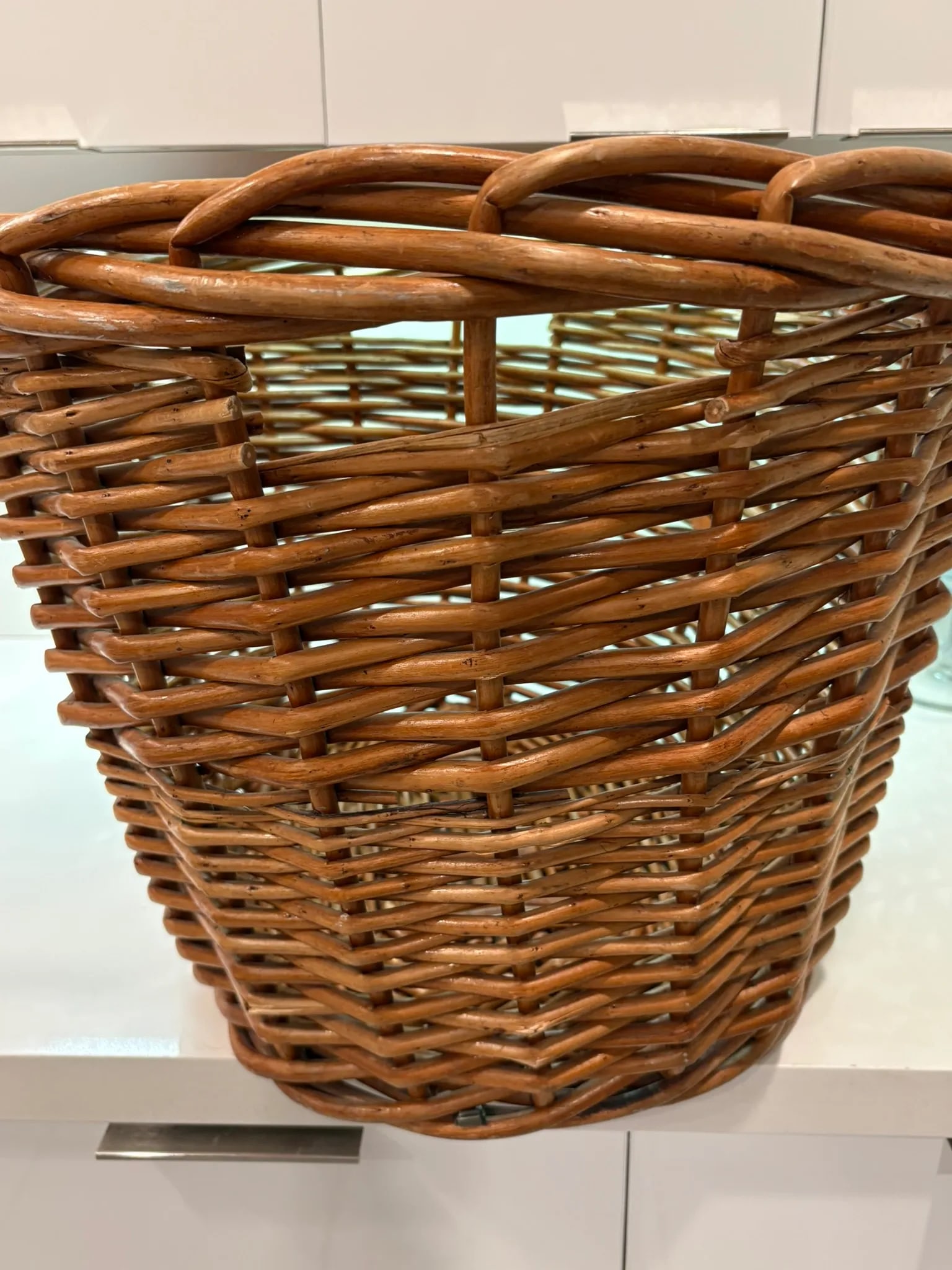 Large Vintage Natural Handwoven Thick Reed Basket With Side Handles - 4