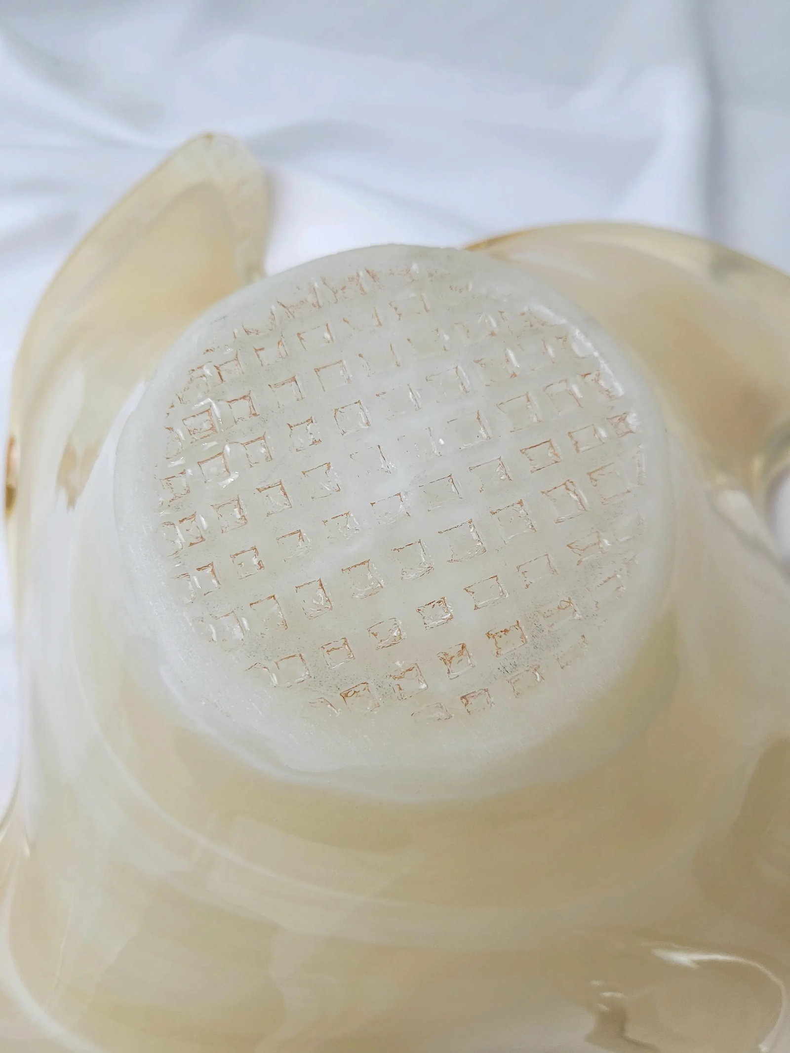 Vintage Lavorazione Arte Murano Hand Blown Honey Clear Free Form Glass Bowl - 12
