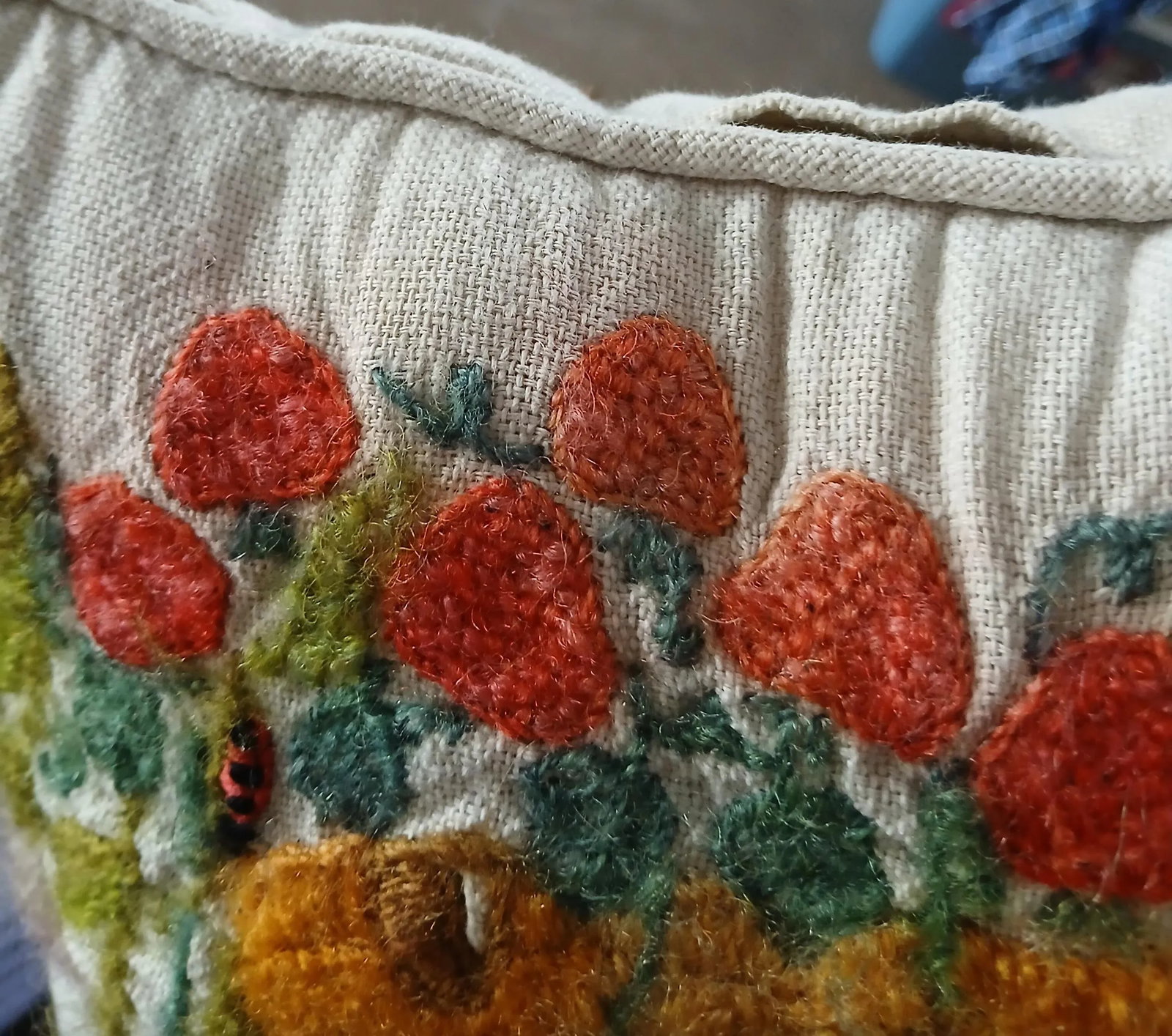 Vintage Crewel Embroidery Pillow Honey Bees Beehive Fruit and Flowers - 7