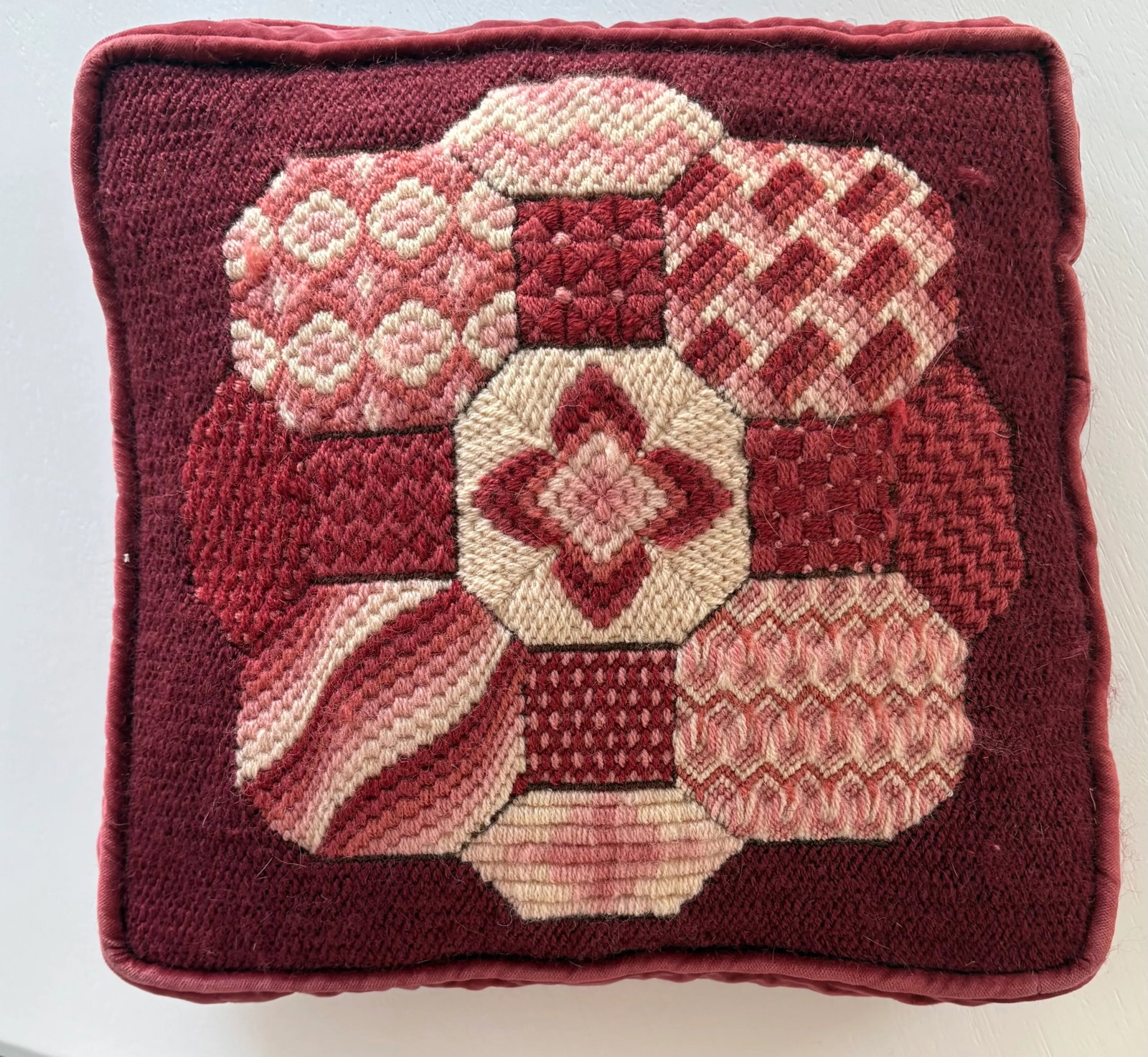 1970's Rose Velvet Bargello Needlepoint Square Pillow - 7