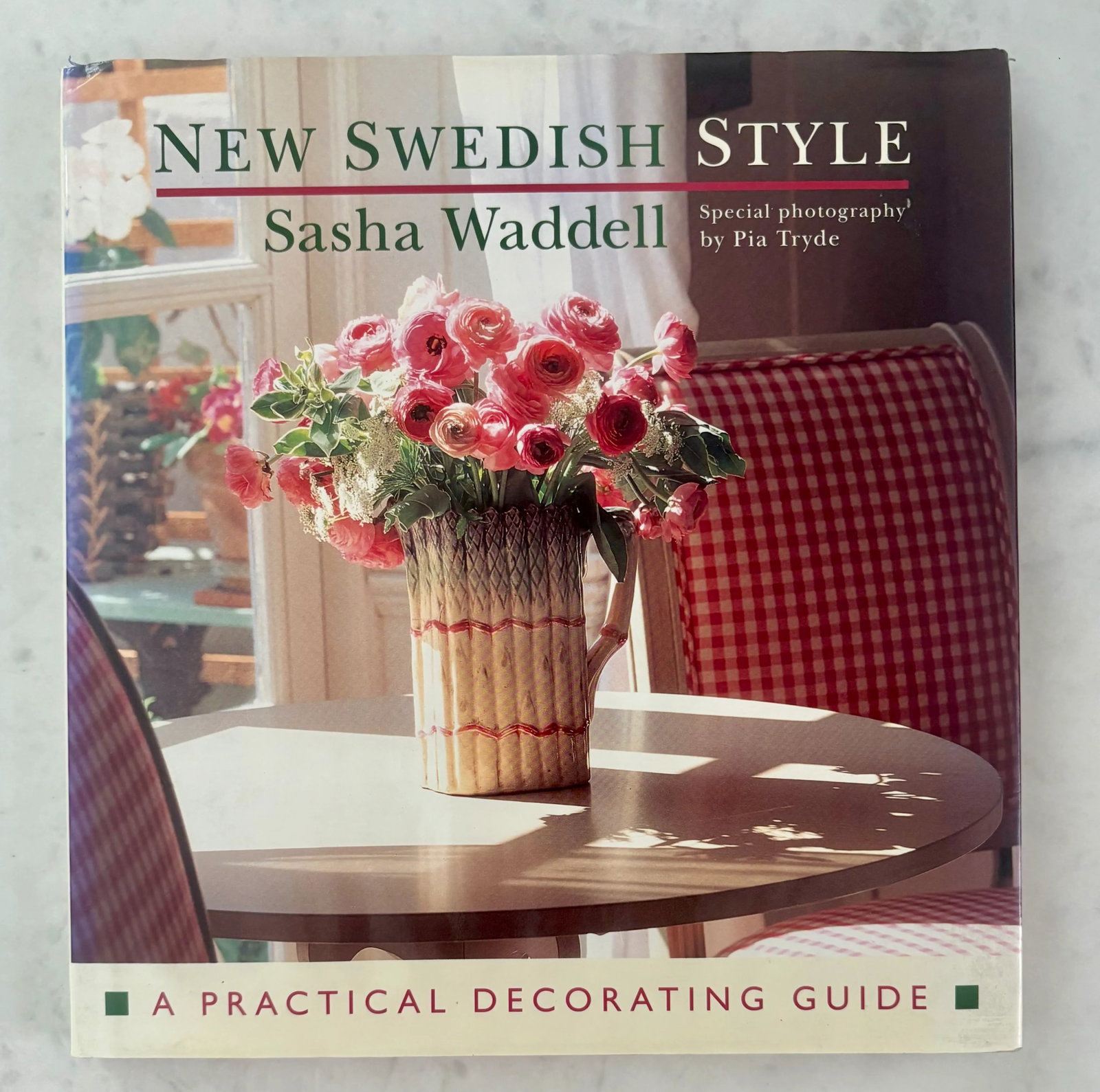New Swiss Style: A Practical Decorating Guide, First Edition - 16