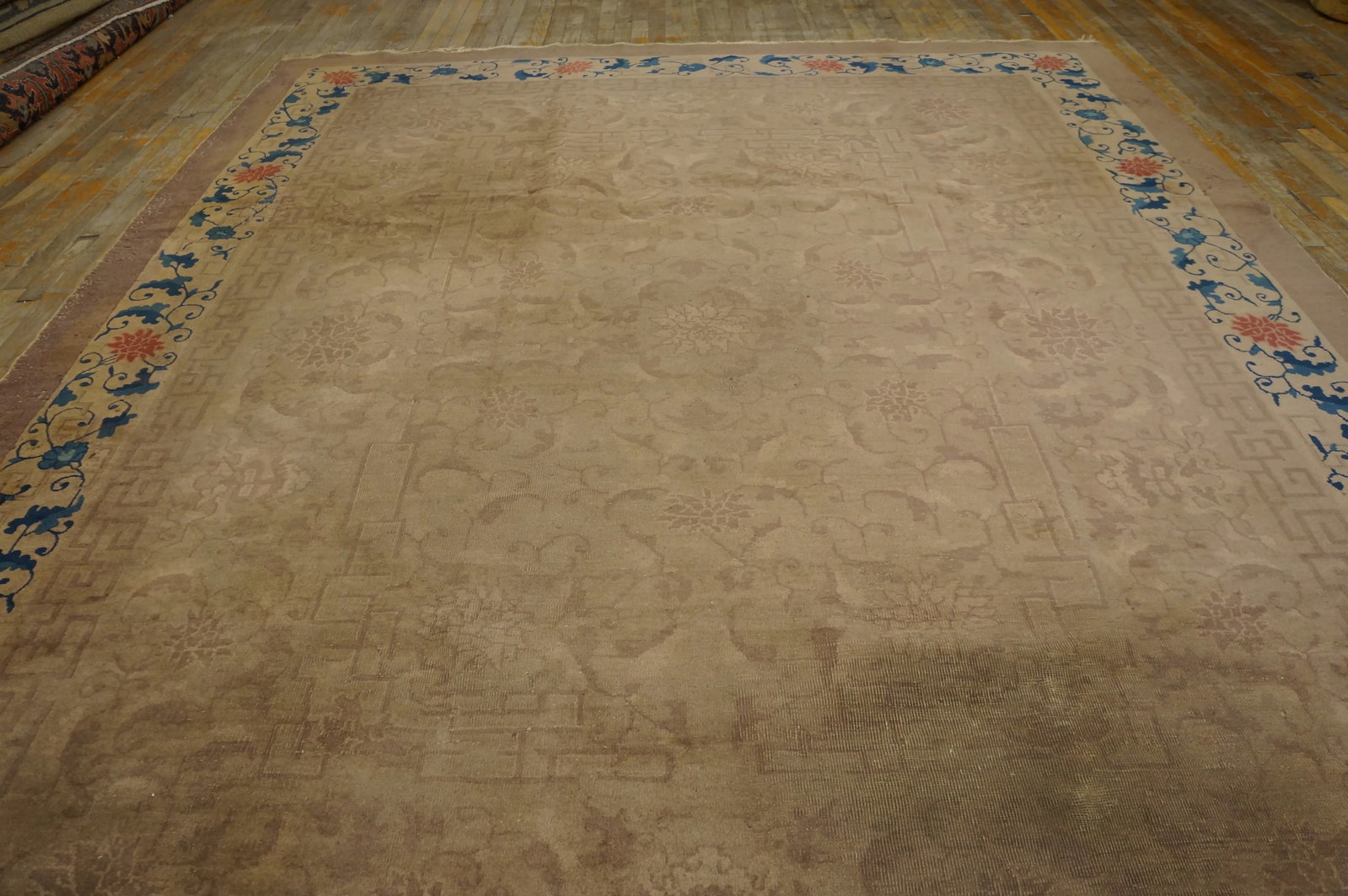 1920s Beige Floral Greek Key Antique Chinese Art Deco Rug 9' 0'' X11' 8'' Knotted Wool Carpet - 2