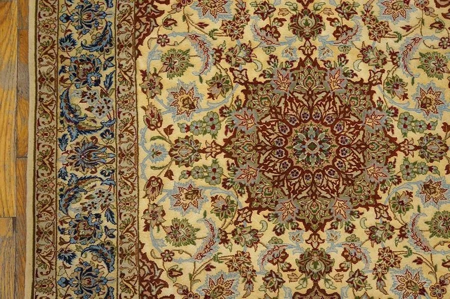 Extremely Fine and Intricate Floral Medallion Design Happy Light Yellow Color Mid 20th Century Vinta - 5