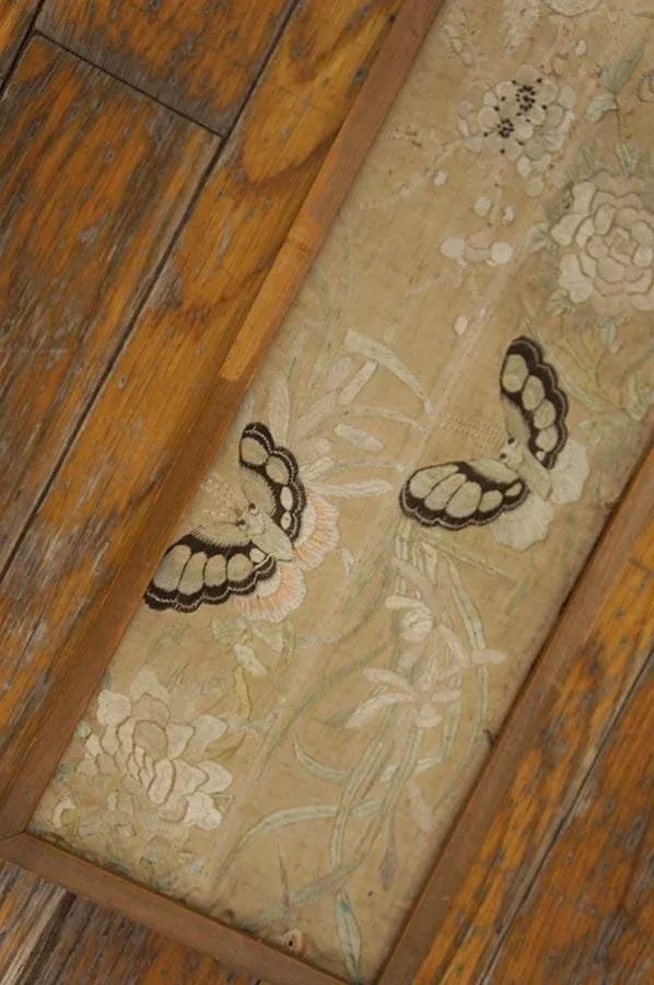 A Beautiful Neutral Tan Background With Ivory Floral Crane Motifs and Brown Winged Butterflies Antiq - 2