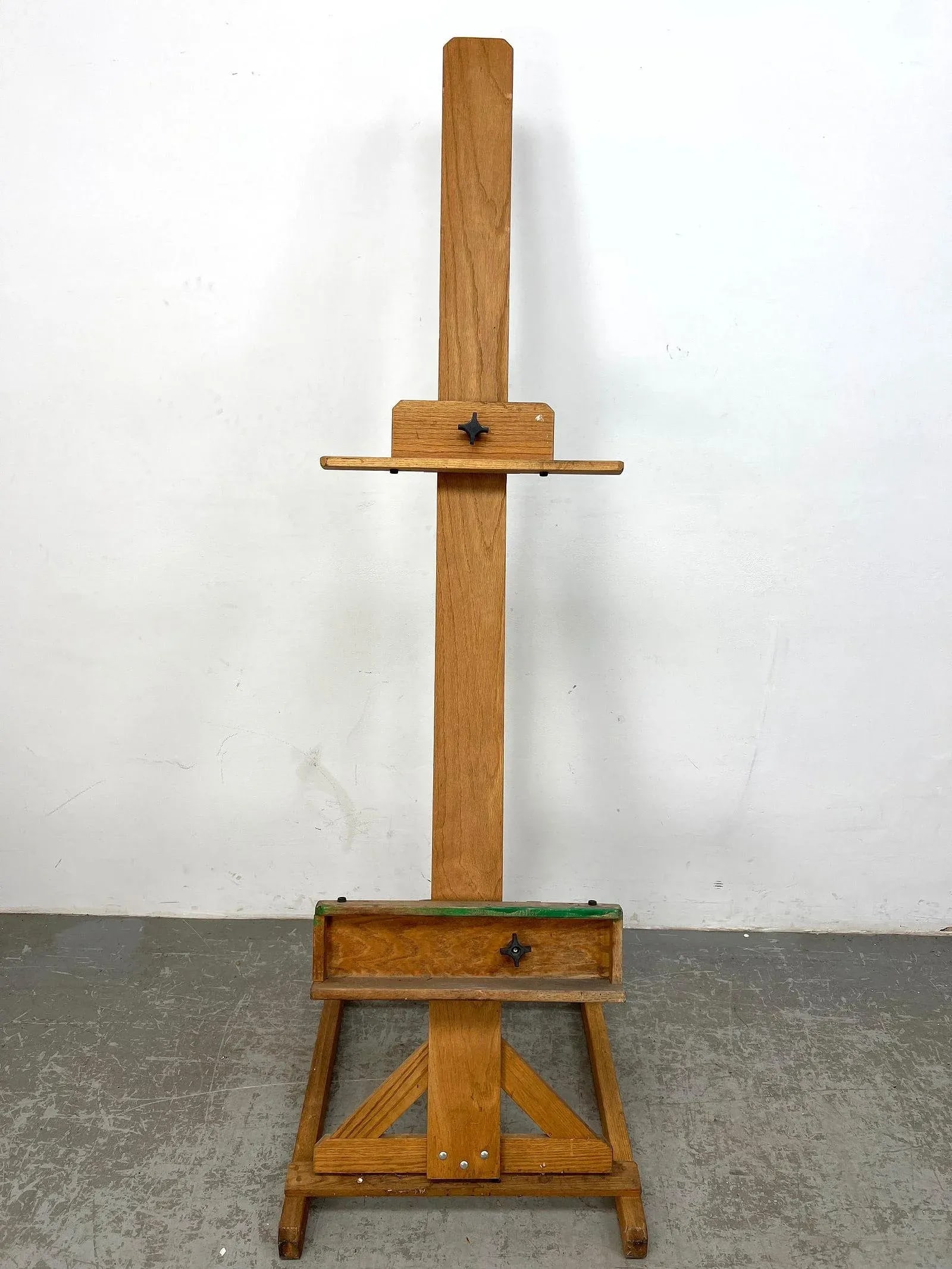 Vintage Tall Adjustable Artist Easel Painting Display - 3