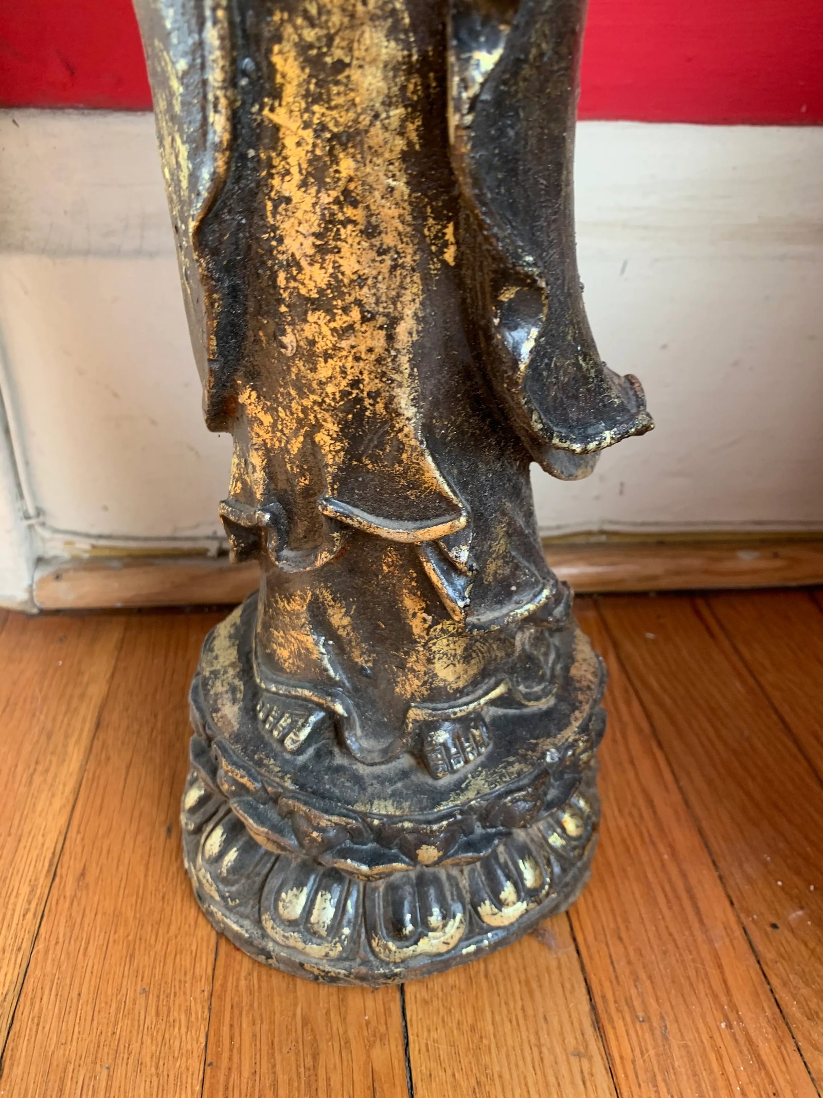 Quan Yin on Lotus Flower Caste Iron Gold Leafed Statue - 4