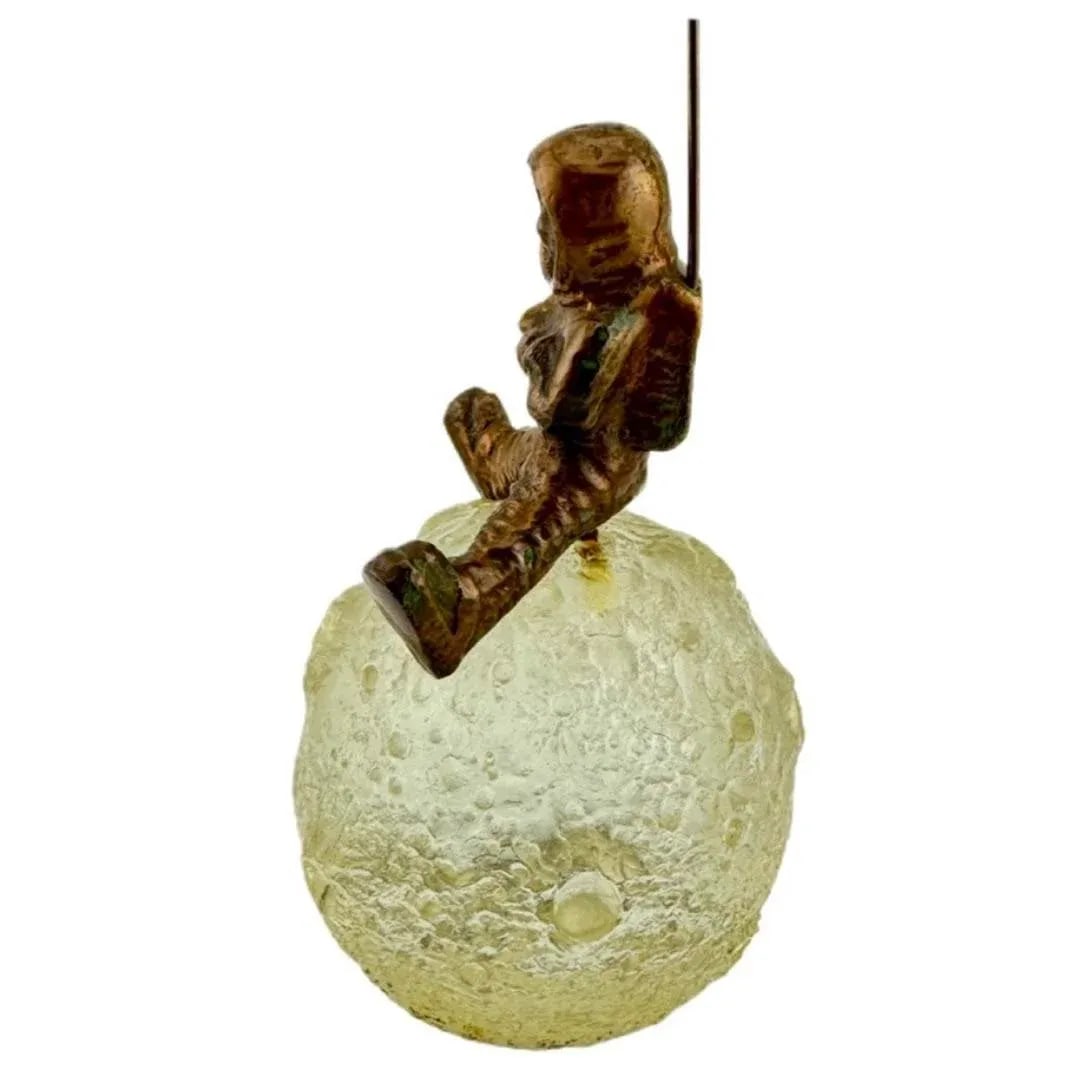 1960s Marvin Wernick Co. First Men on the Moon Paperweight - 4