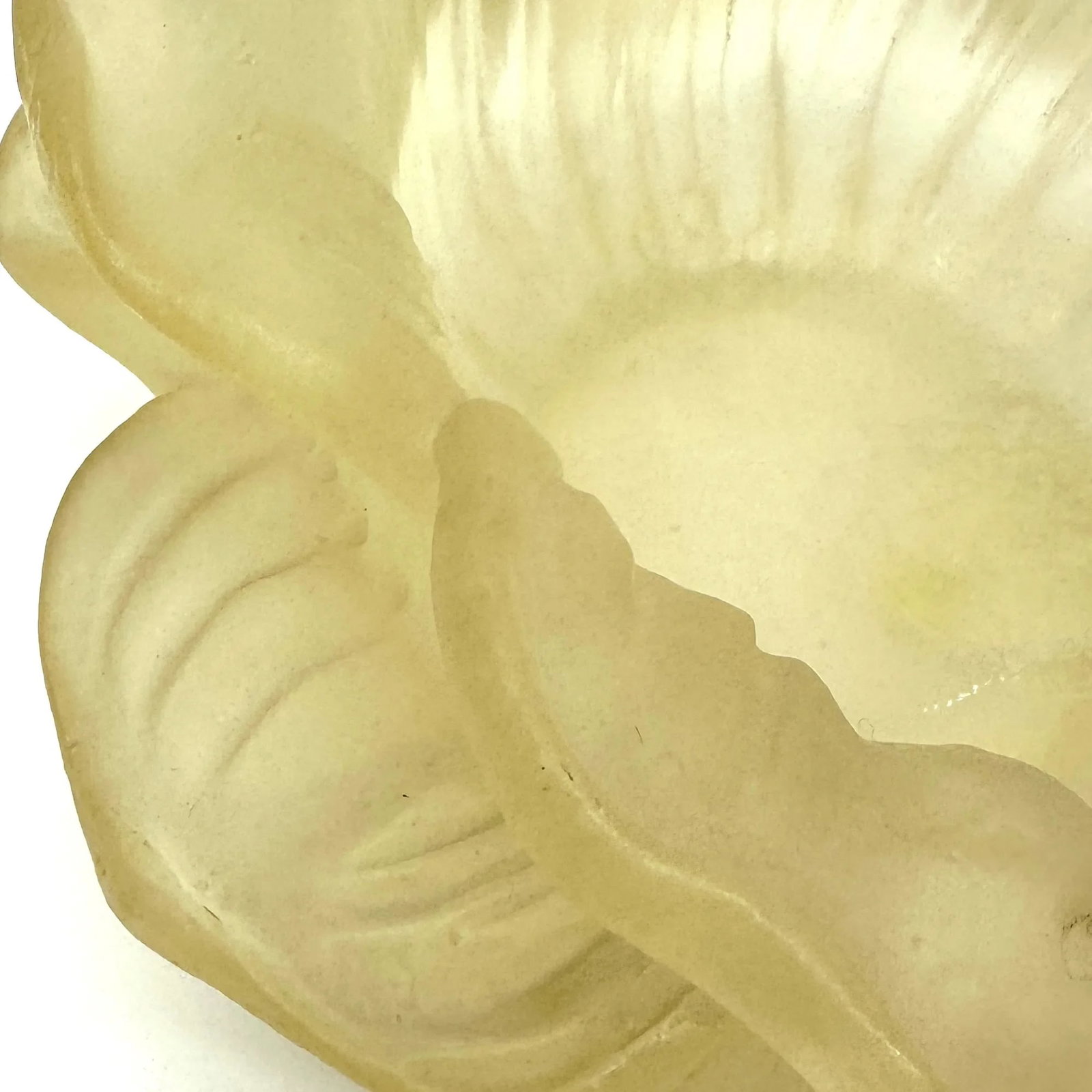 Flower Shaped Large Frosted Resin Serving Bowl by Dorothy Thorpe - 10