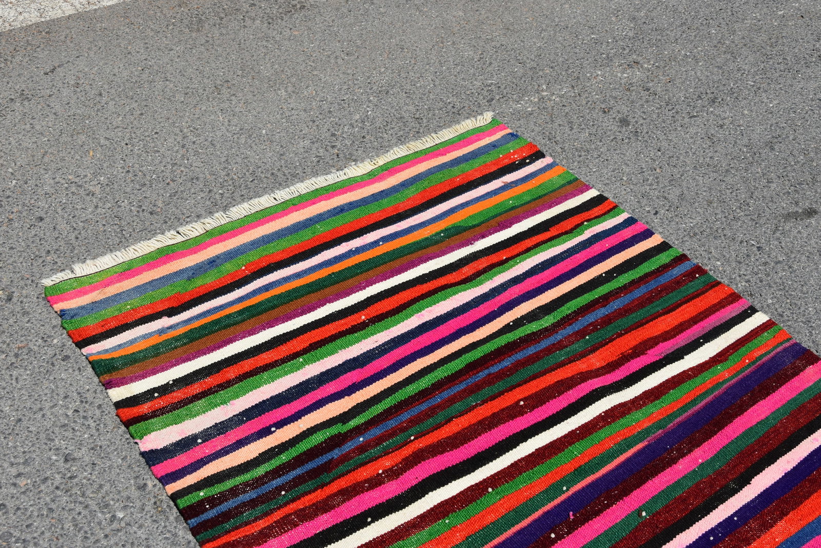 1970s Striped Design Turkish Vintage Flatweave Rustic Farmhouse Style Oushak Kilim Rug - 8