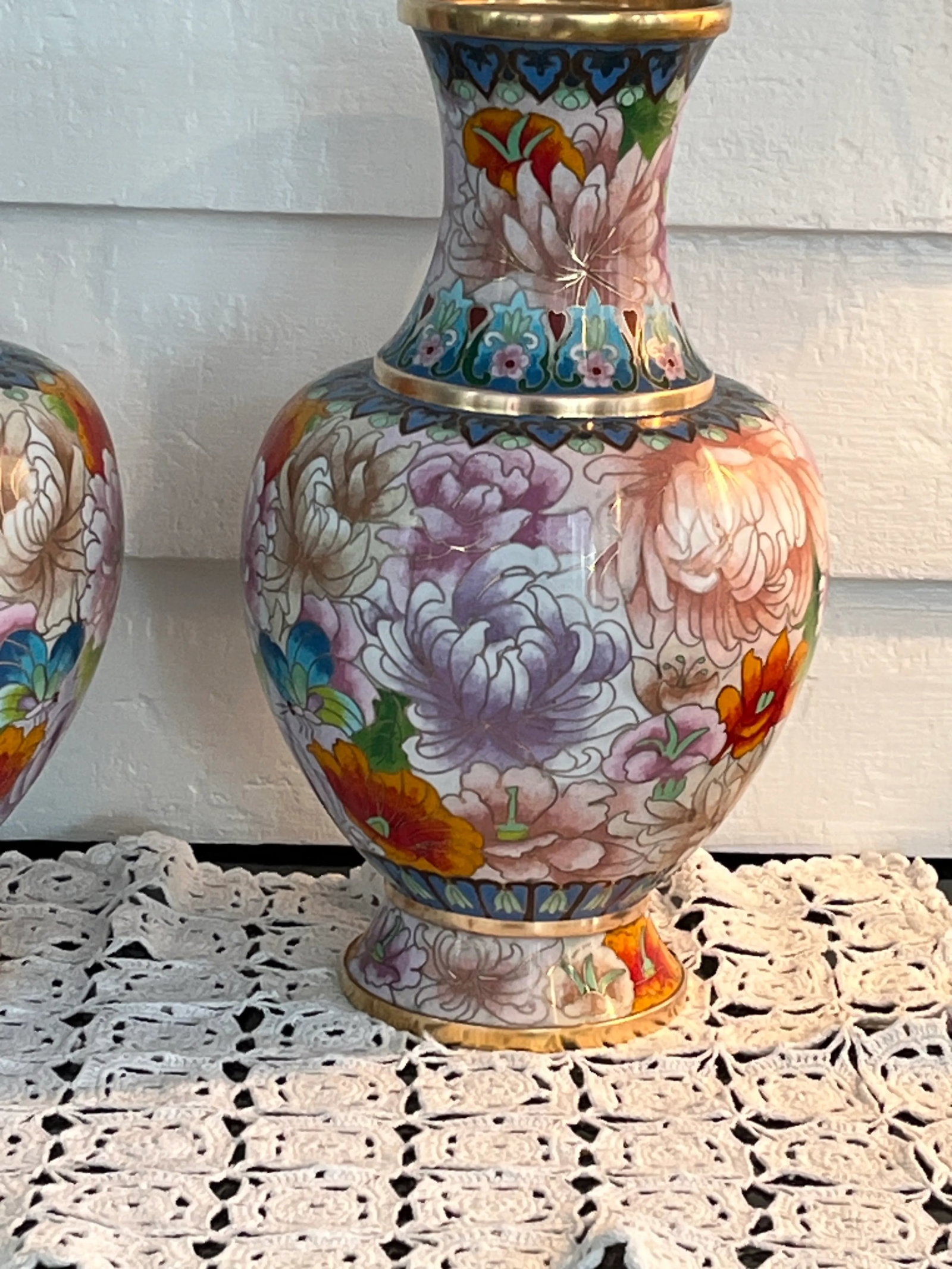 1980s Chinese Cloisonne Multicolor Mirror Pair 12" Vases, Florals, Butterfly, - 2