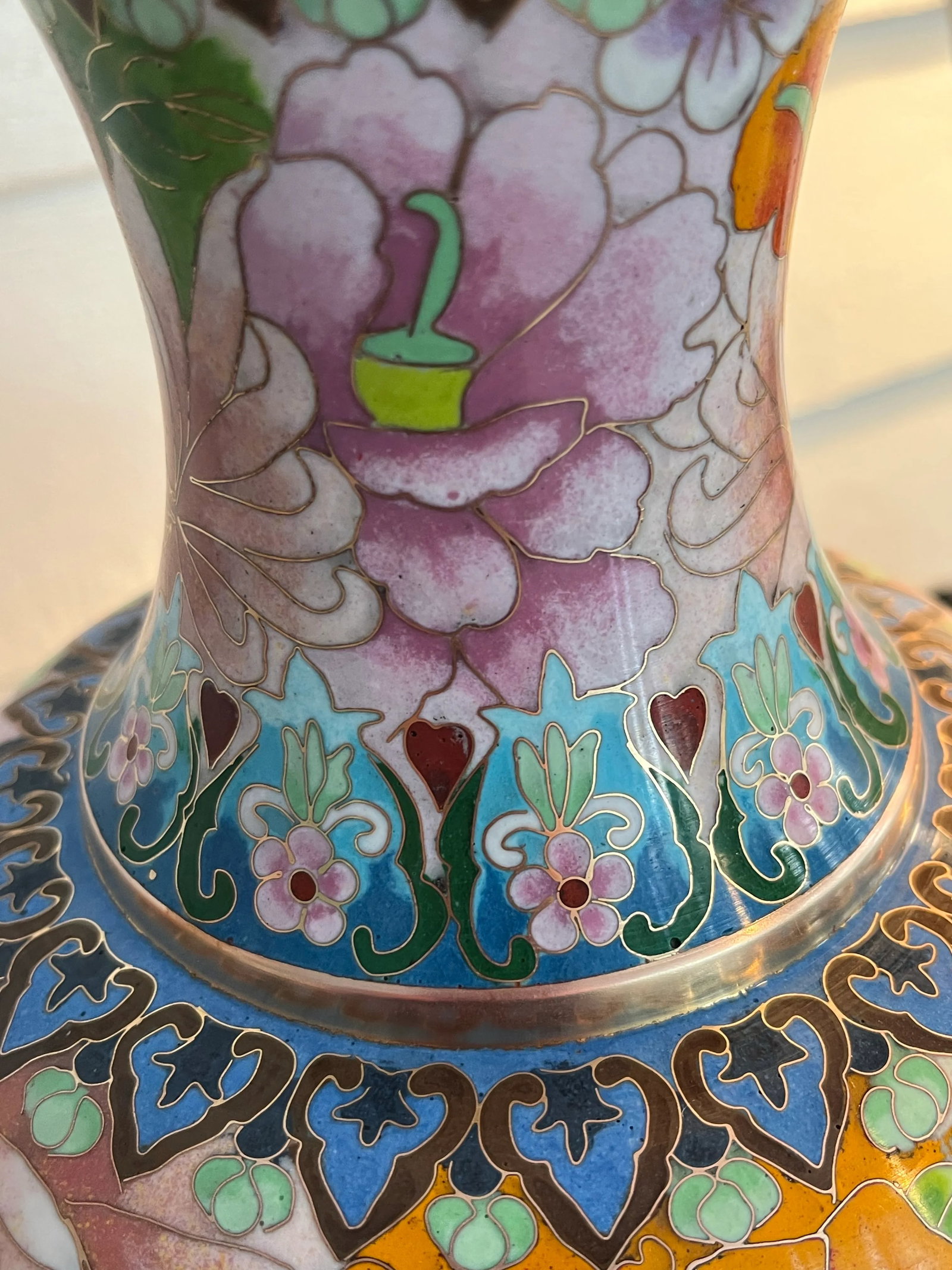 1980s Chinese Cloisonne Multicolor Mirror Pair 12" Vases, Florals, Butterfly, - 3