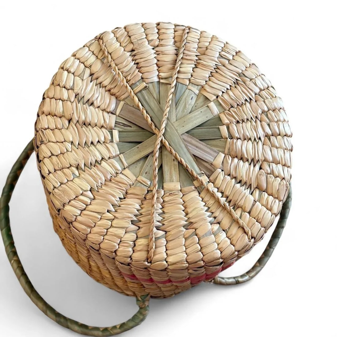 Mexican Folk Art Woven Palm Basket With Handle Late 20th Century Vintage Handmade - 8